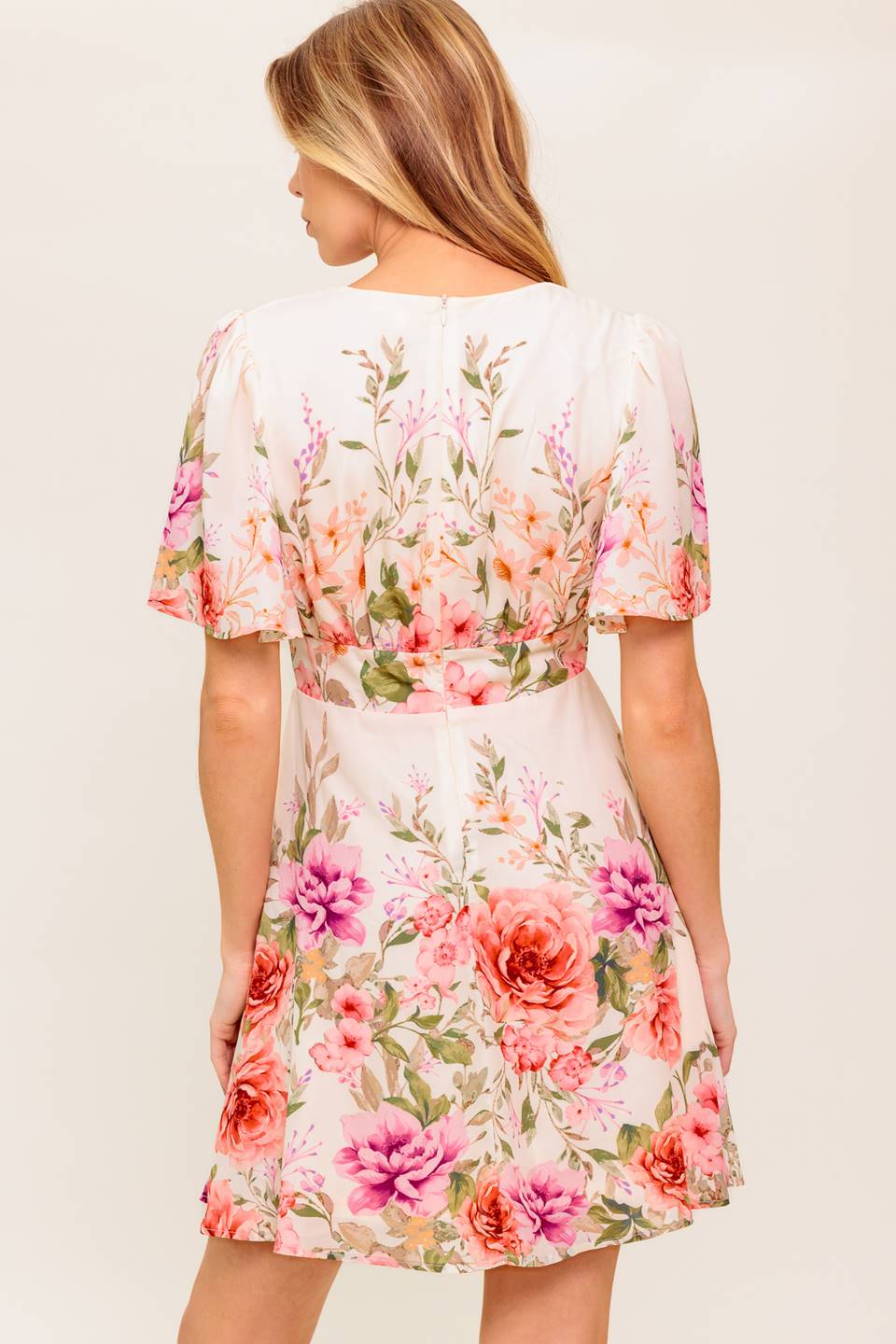 THE WORLD AWAITS LIGHT PINK WOVEN MINI DRESS - MaraFormigone