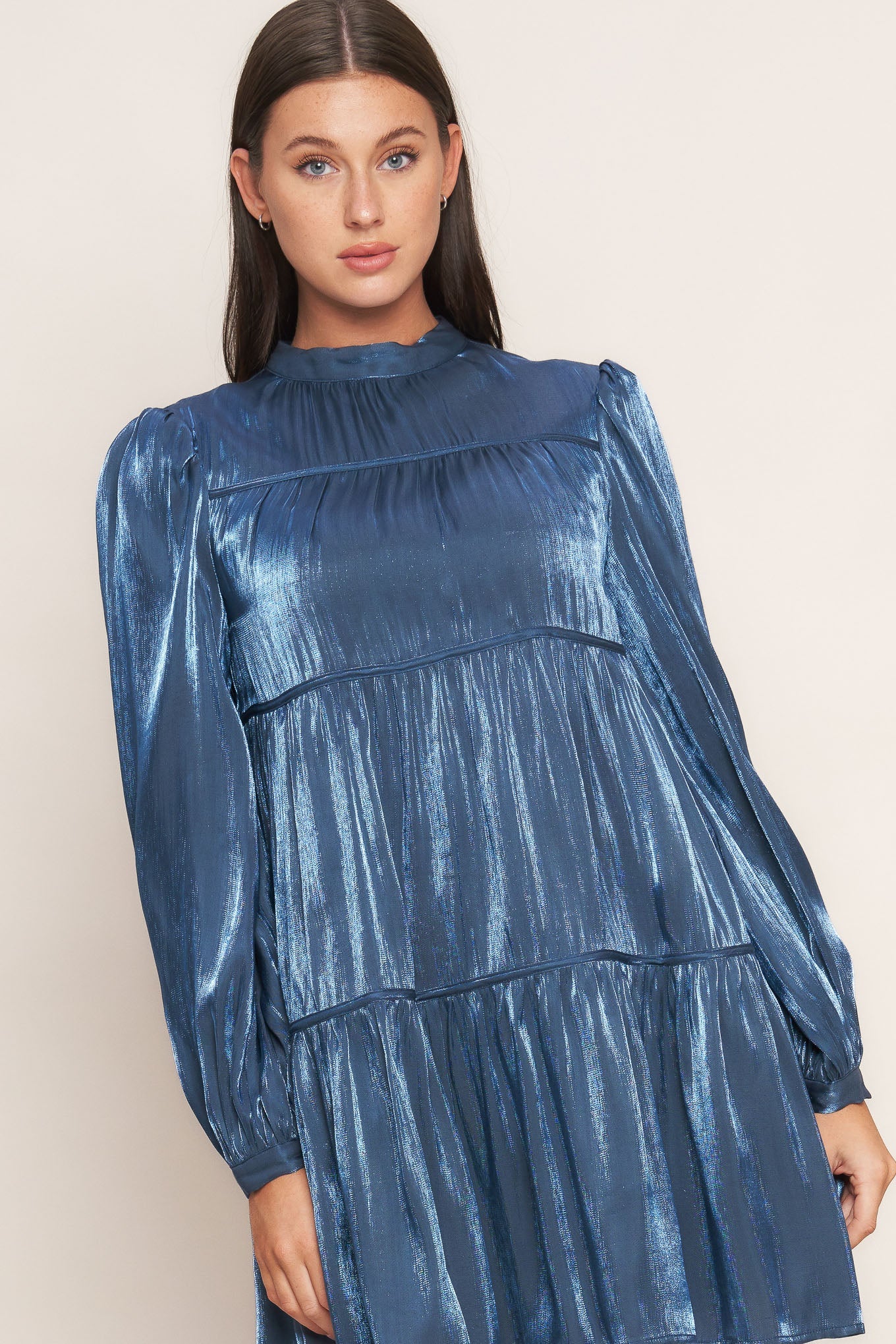 Serenity Calling Vestido Babydoll Mini em Tecido Plano