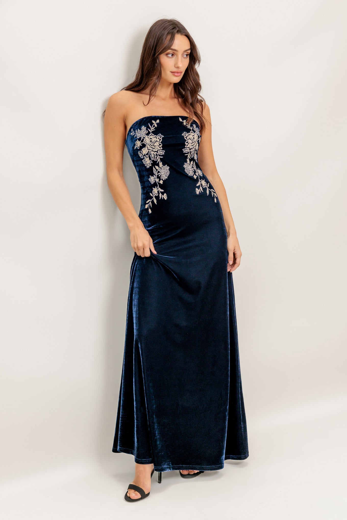 VESTIDO MAXI AZUL MARINO VELVET ELEGIA