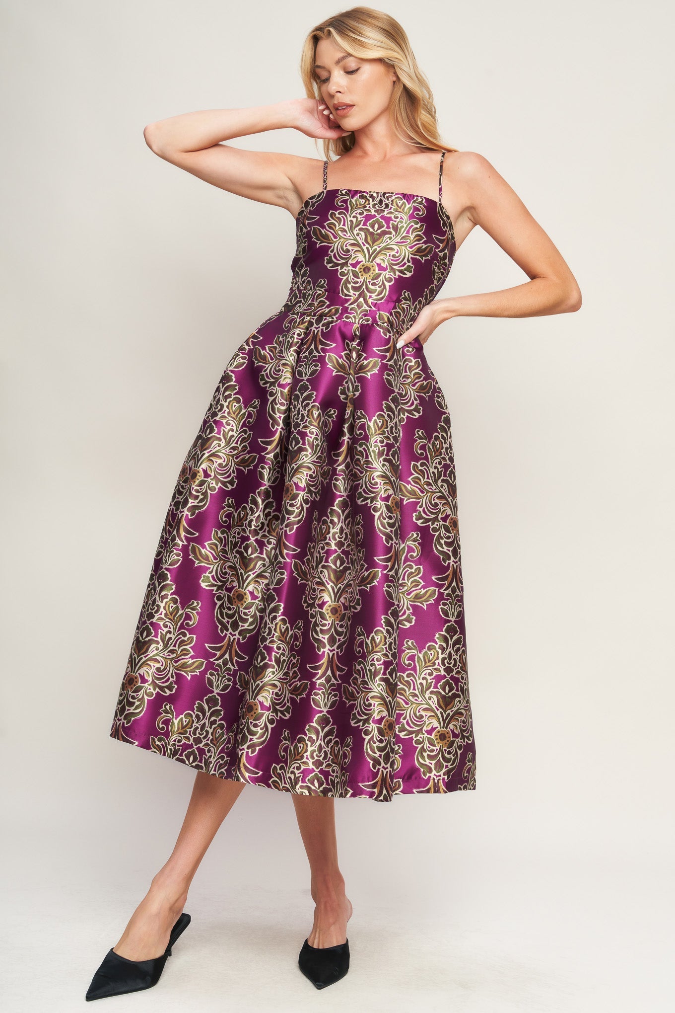 VESTIDO MIDI TECIDO ALONG THE WAY