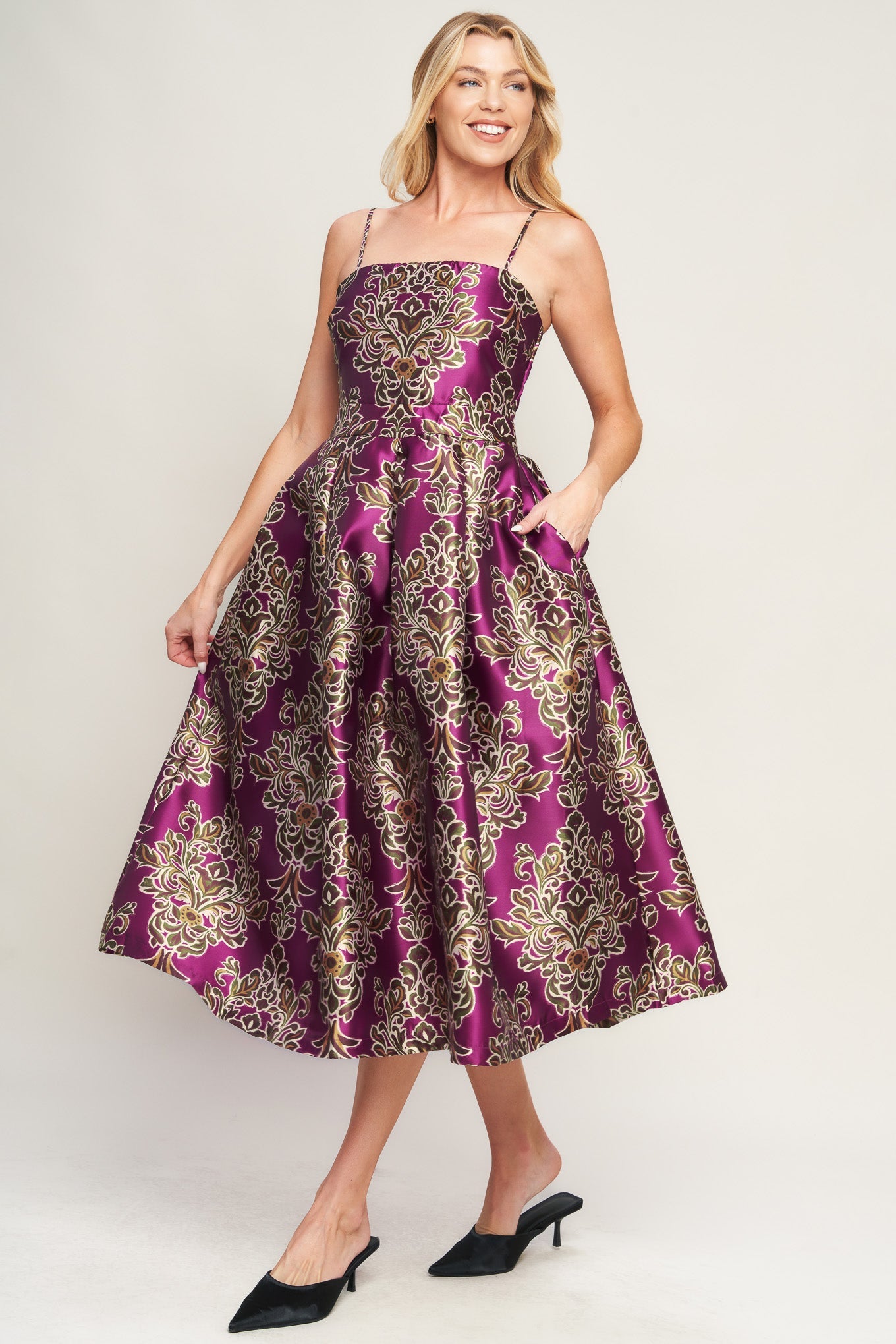 VESTIDO MIDI TECIDO ALONG THE WAY