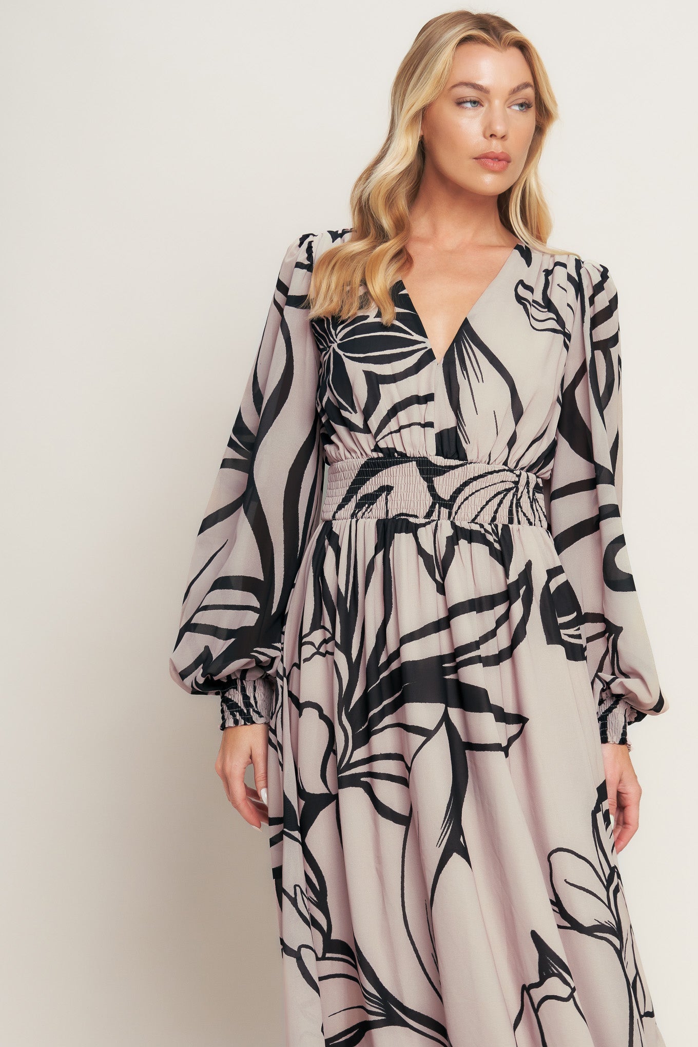 VESTIDO MAXI TEJIDO DE GOTAS DE ROCÍO DANZA