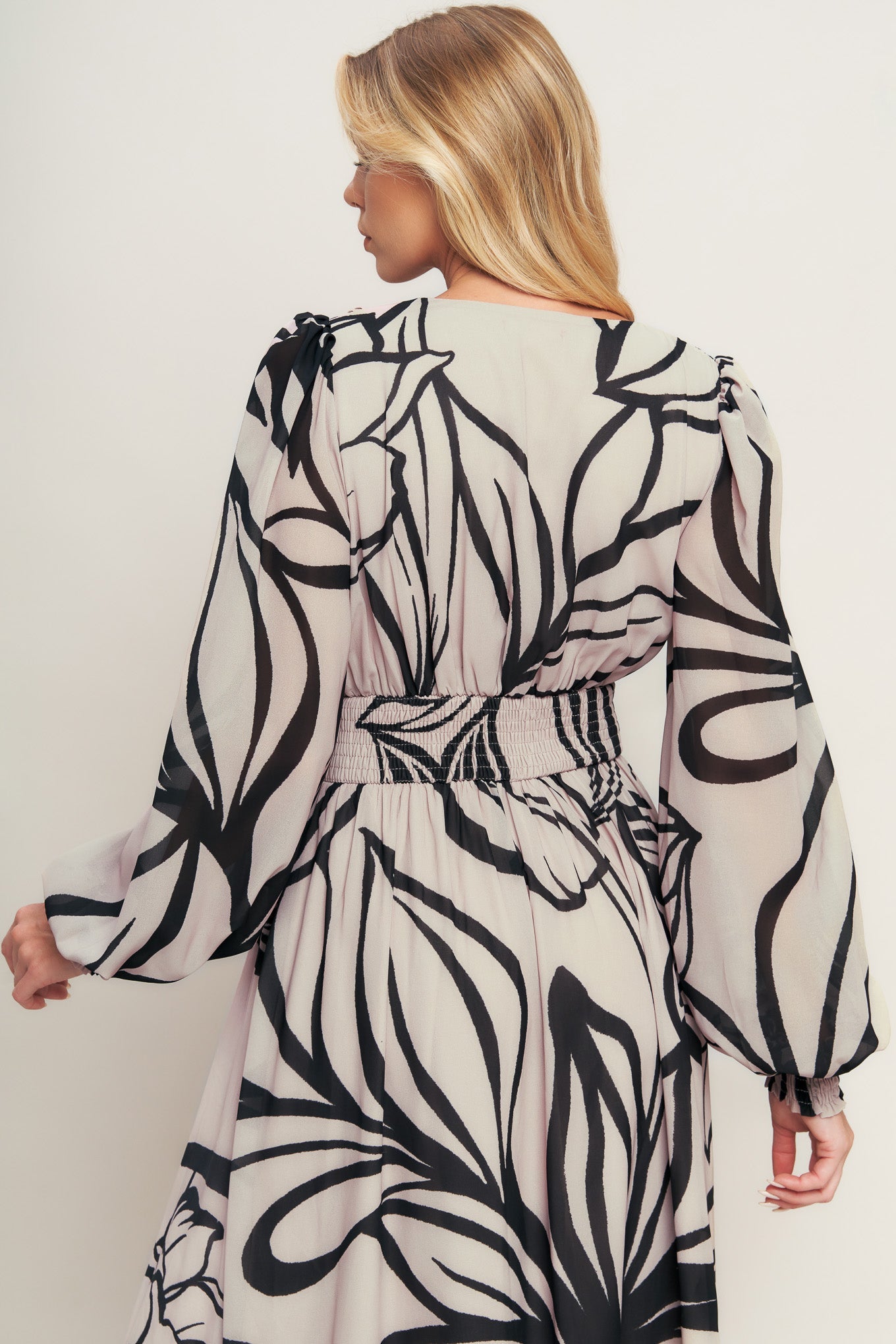 VESTIDO MAXI TEJIDO DE GOTAS DE ROCÍO DANZA