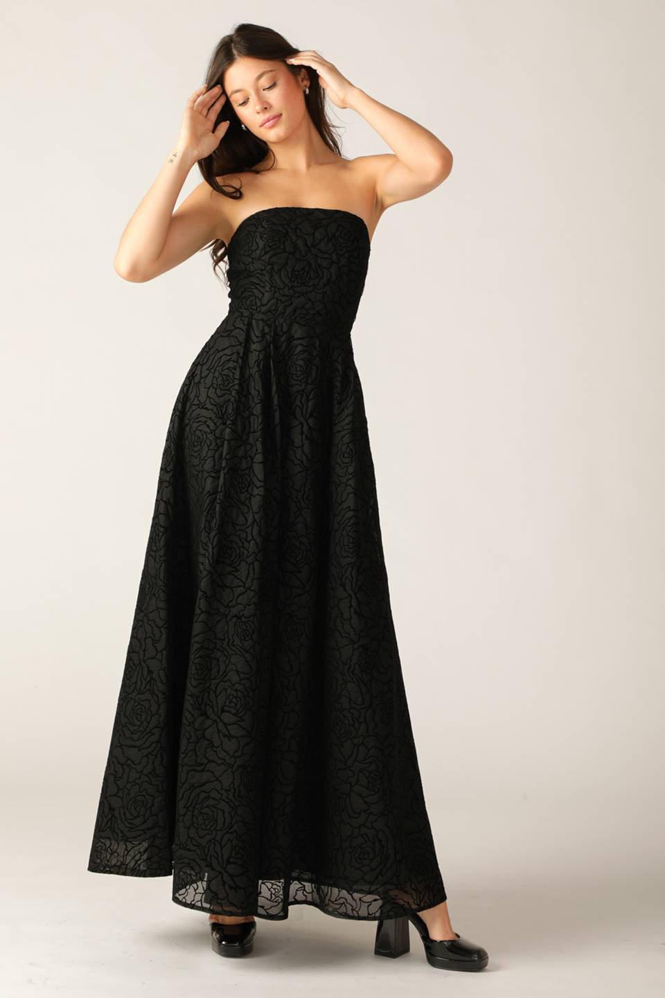 SEARCHING FOR LOVE WOVEN MAXI DRESS - MaraFormigone
