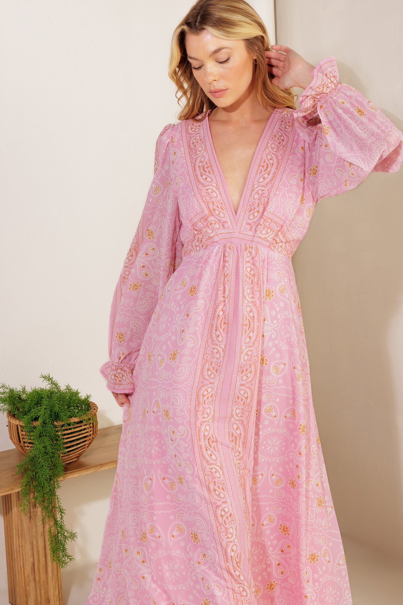RIPPLES OF TIME WOVEN MAXI DRESS - MaraFormigone