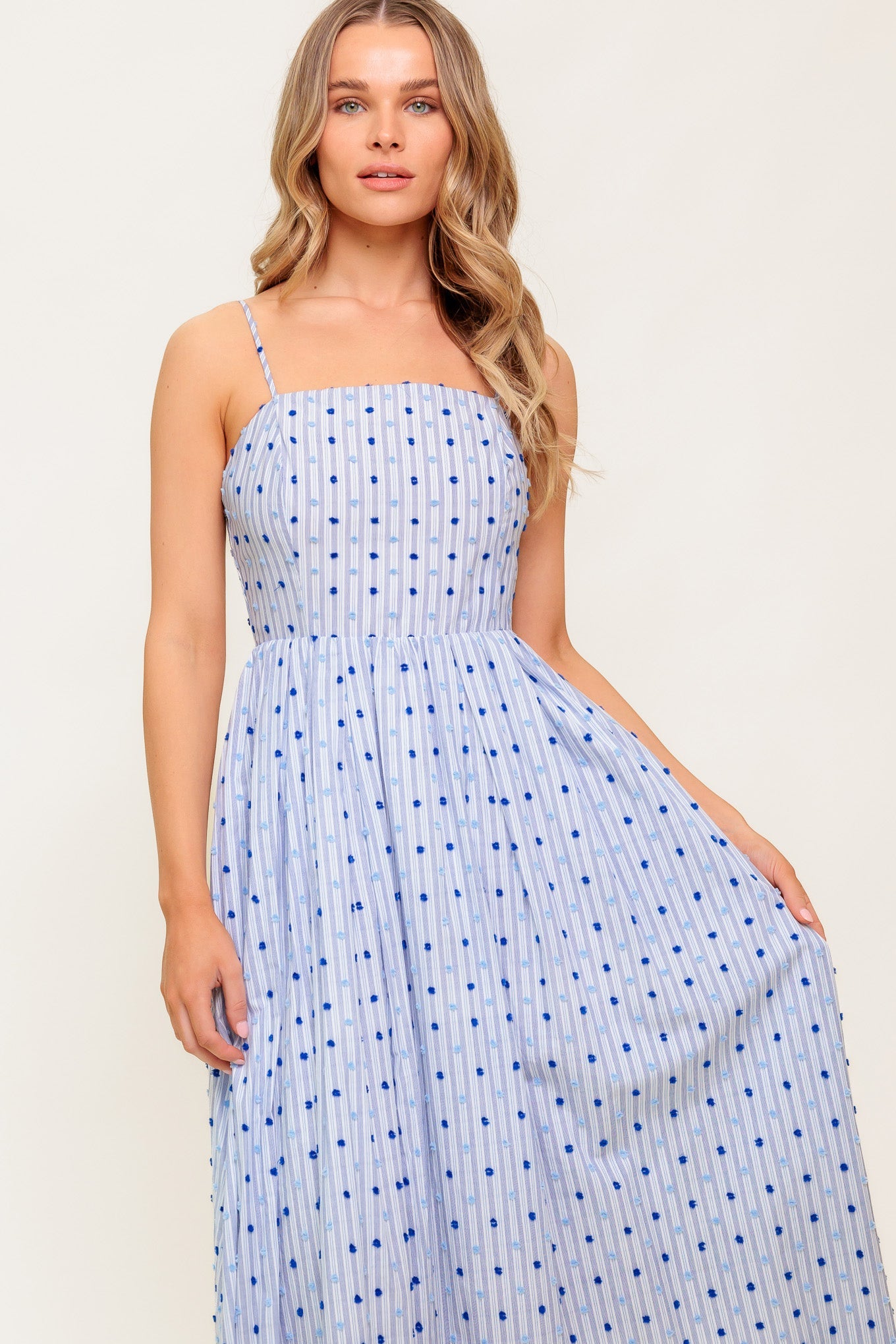 VESTIDO MIDI TEJIDO CHASE THE DAY