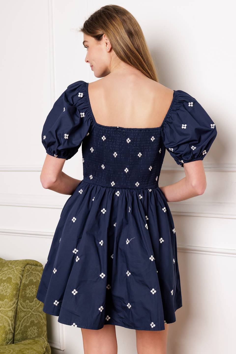 MINIVESTIDO TEJIDO CON ENCANTO COSTERO