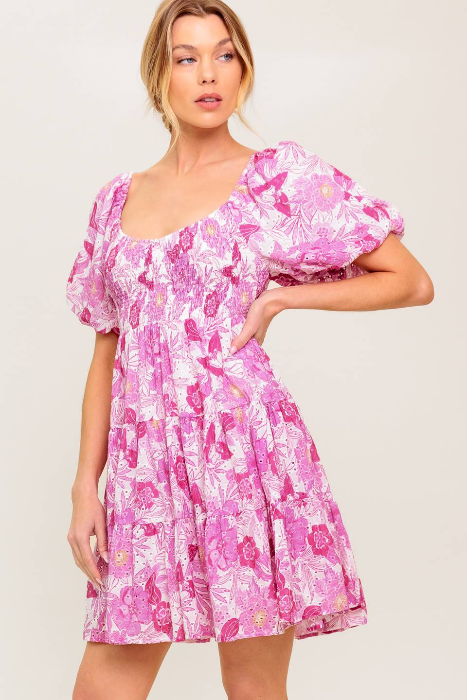 VESTIDO MINI MEADOW RHYTHM COM BORDADO ELÁSTICO