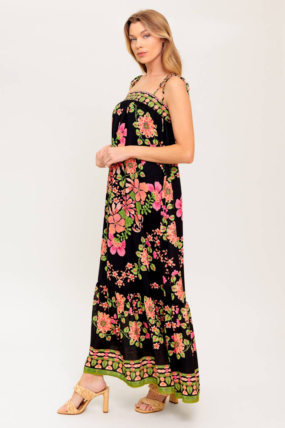 SUMMER GLOW BLACK WOVEN MAXI DRESS - MaraFormigone