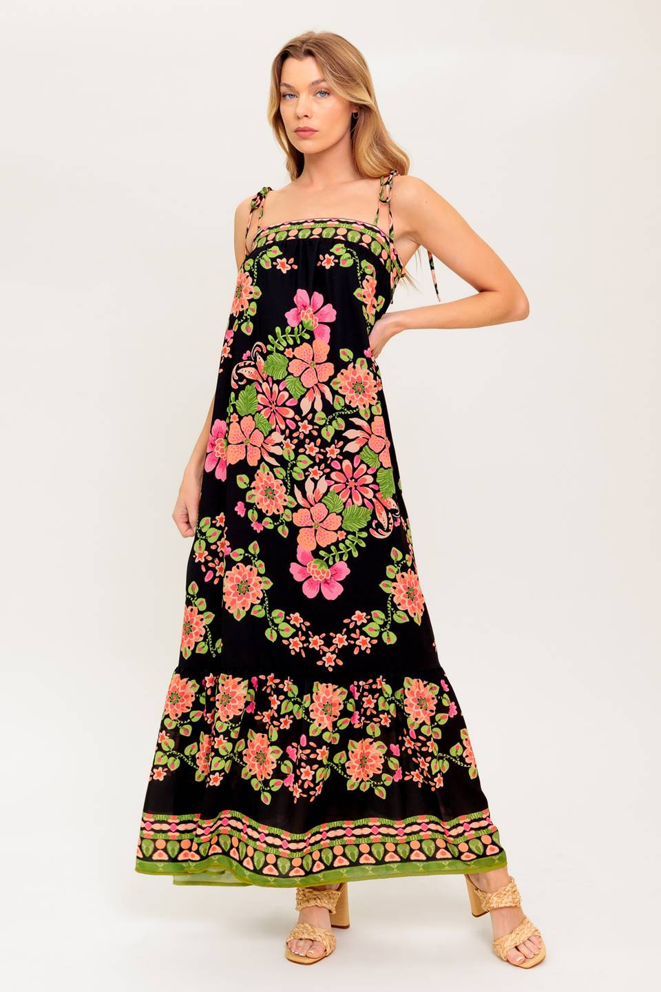 SUMMER GLOW BLACK WOVEN MAXI DRESS - MaraFormigone