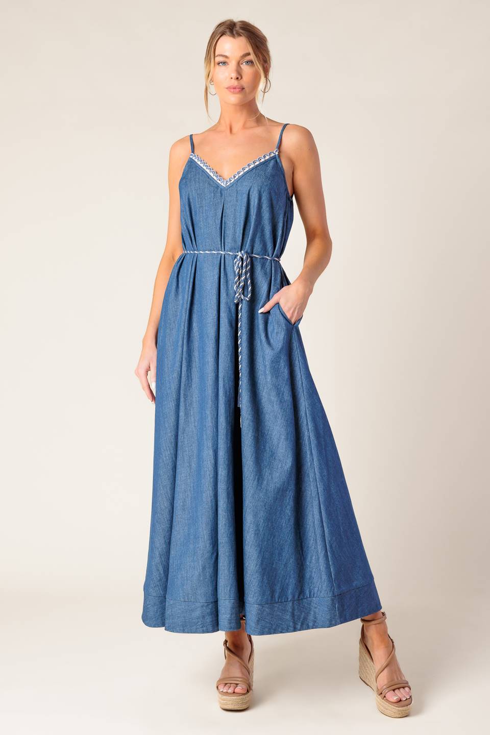 HEARTFELT MOMENT DENIM MIDI DRESS - MaraFormigone