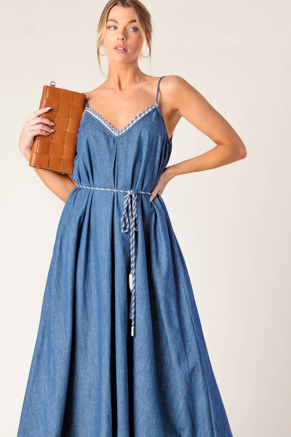 HEARTFELT MOMENT DENIM MIDI DRESS - MaraFormigone