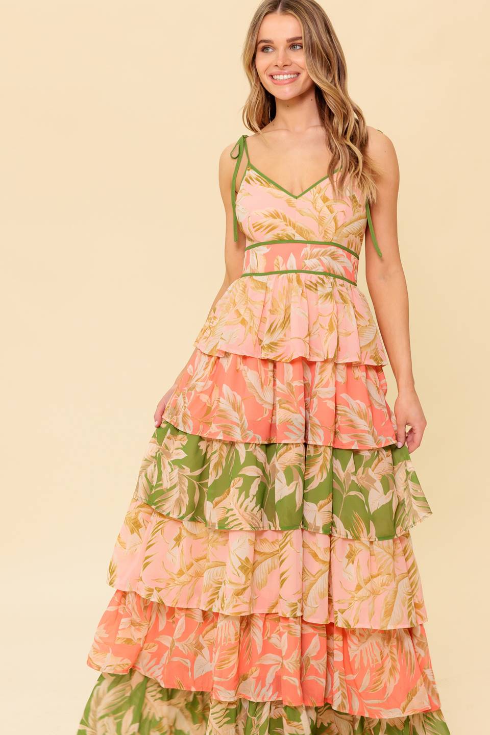 VESTIDO MAXI FEITO COM AQUELE CUIDADO DE CASA