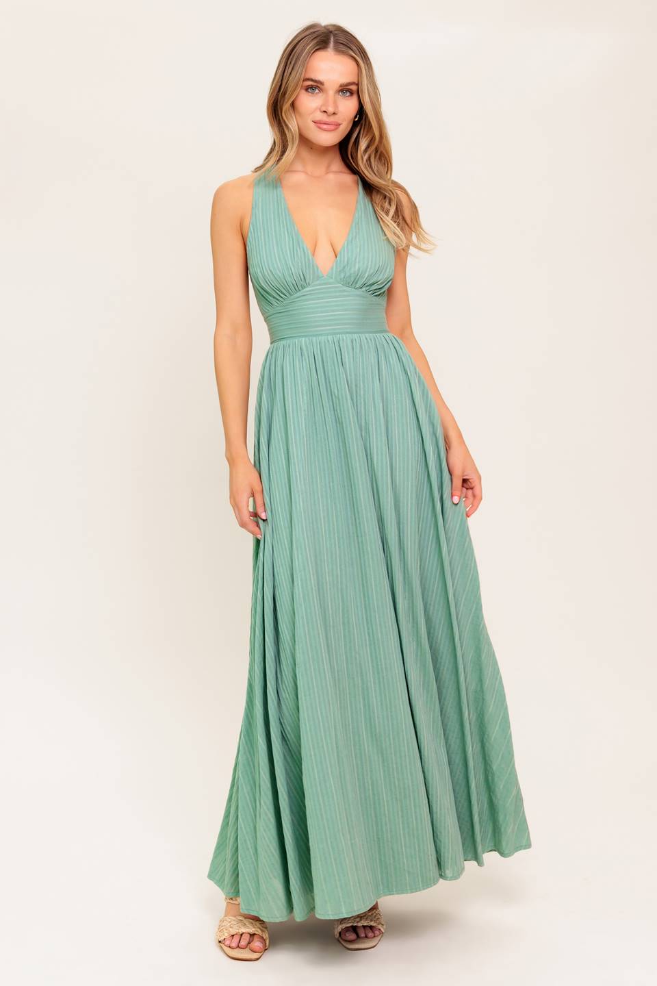 VESTIDO MAXI TEJIDO SAGE "SOL EN MI MENTE"