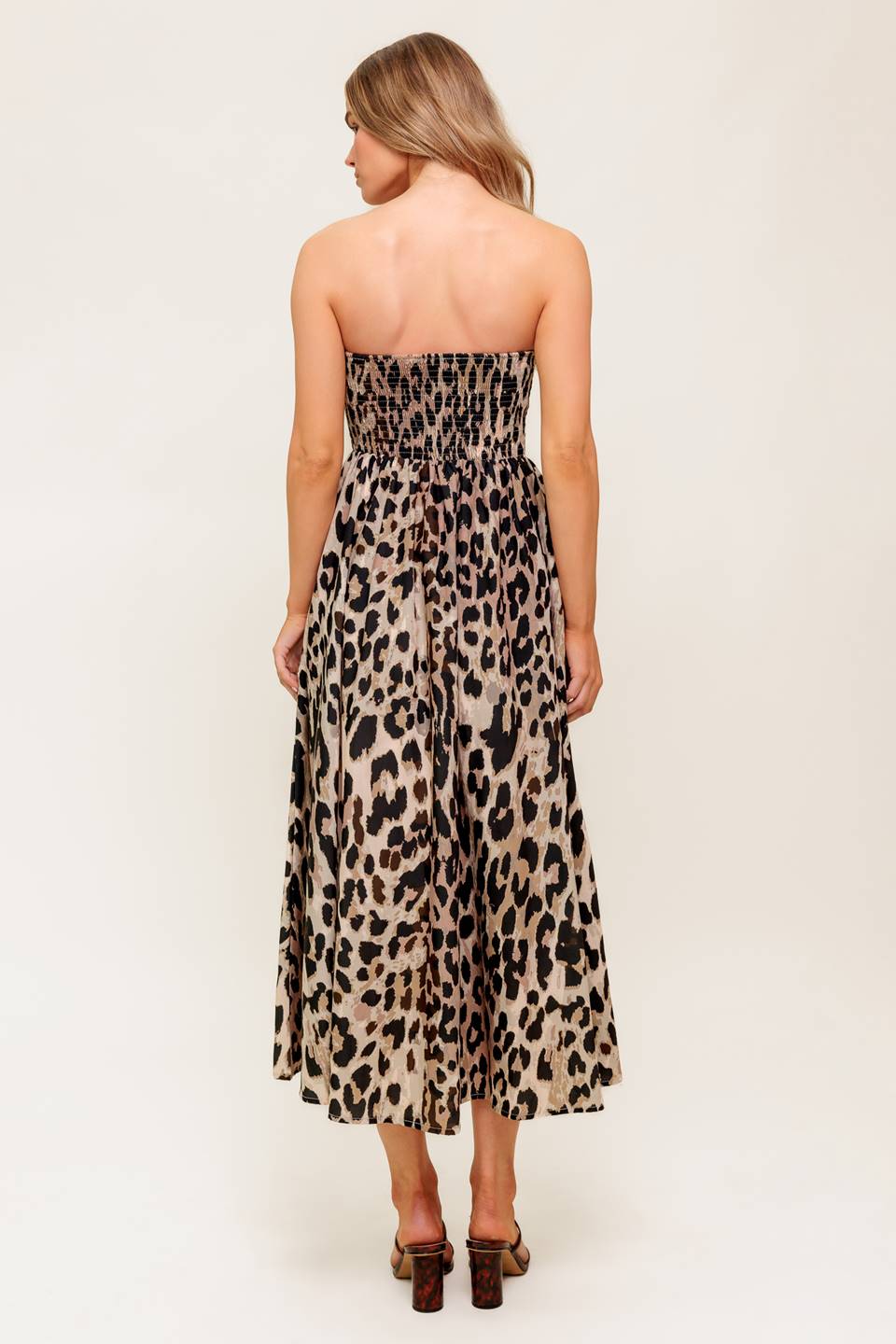 VESTIDO MIDI DE BALÉ FLUTTER GLOW EM TECIDO TECIDO