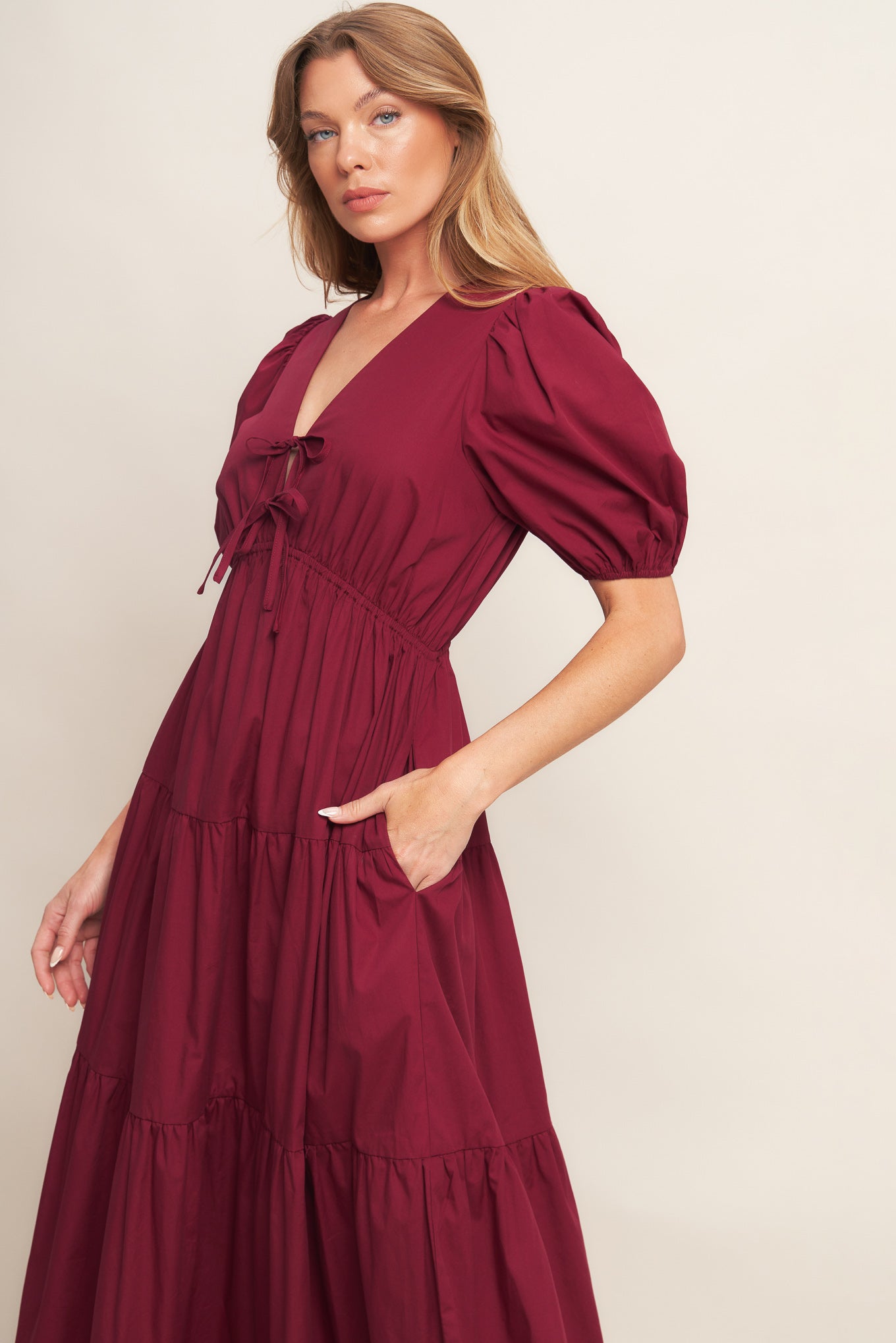 SUMMER GLOW BURGUNDY WOVEN MAXI DRESS - MaraFormigone