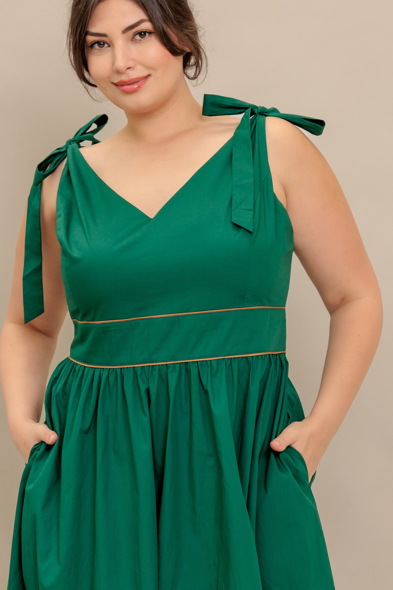 VESTIDO MIDI FOREST CHARM COM BLOCOS DE COR