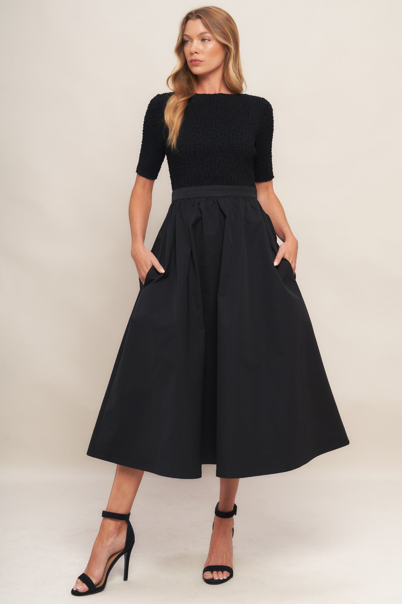 EVENING GRACE BLACK WOVEN MIDI DRESS - MaraFormigone