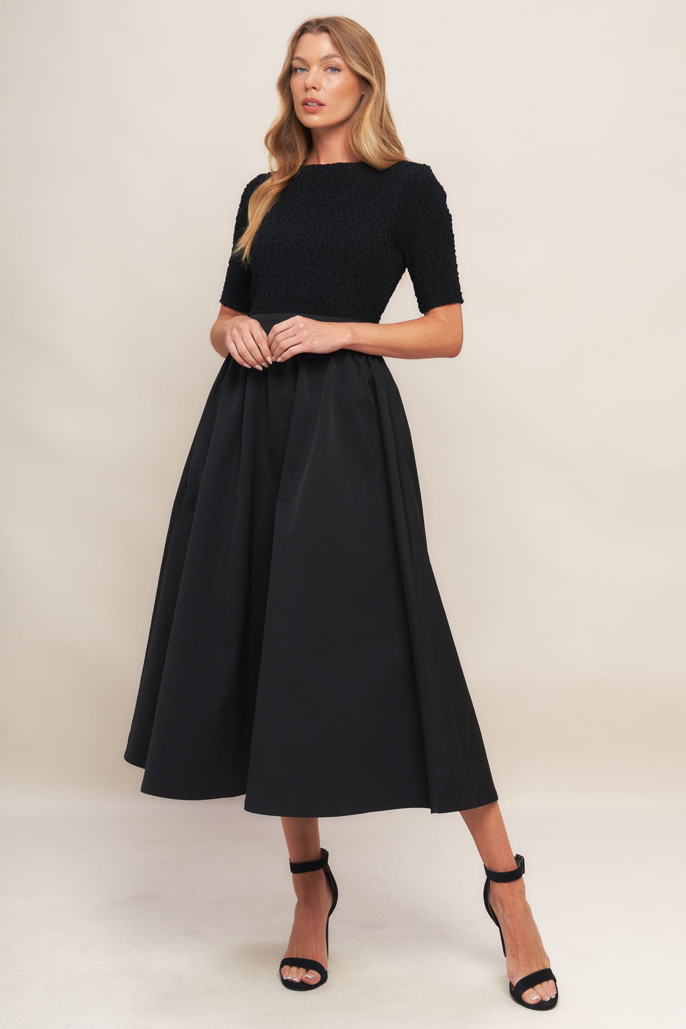 EVENING GRACE BLACK WOVEN MIDI DRESS - MaraFormigone