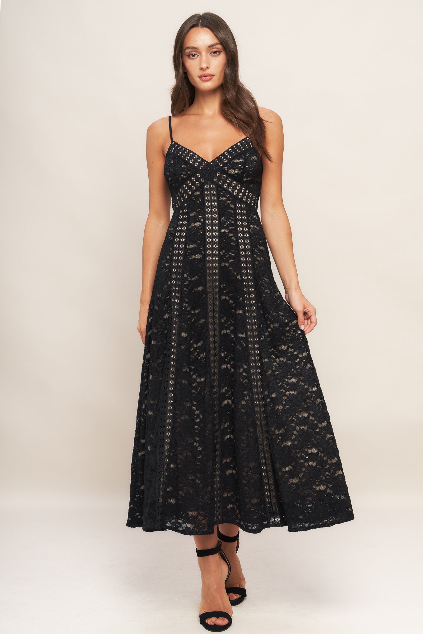 ROMANTIC NOIR NIGHTS WOVEN LACE MIDI DRESS - MaraFormigone