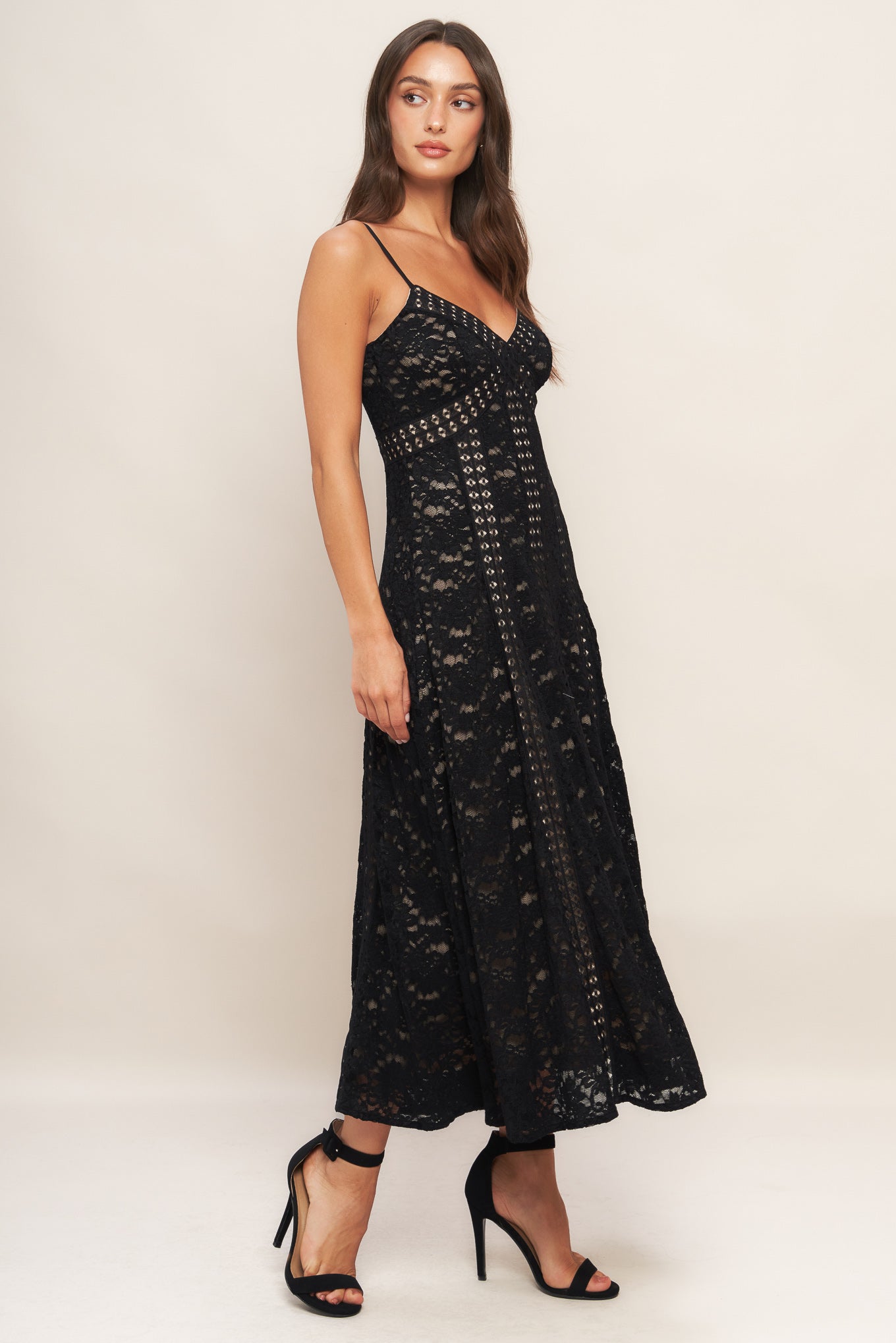 ROMANTIC NOIR NIGHTS WOVEN LACE MIDI DRESS - MaraFormigone