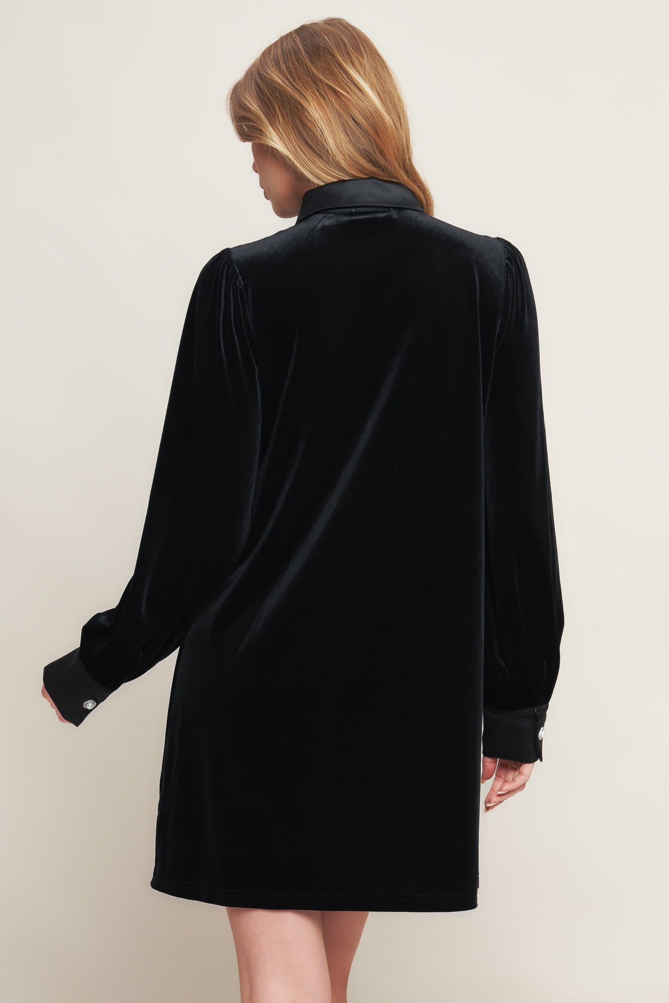 VELVET POWER BLACK MINI DRESS - MaraFormigone