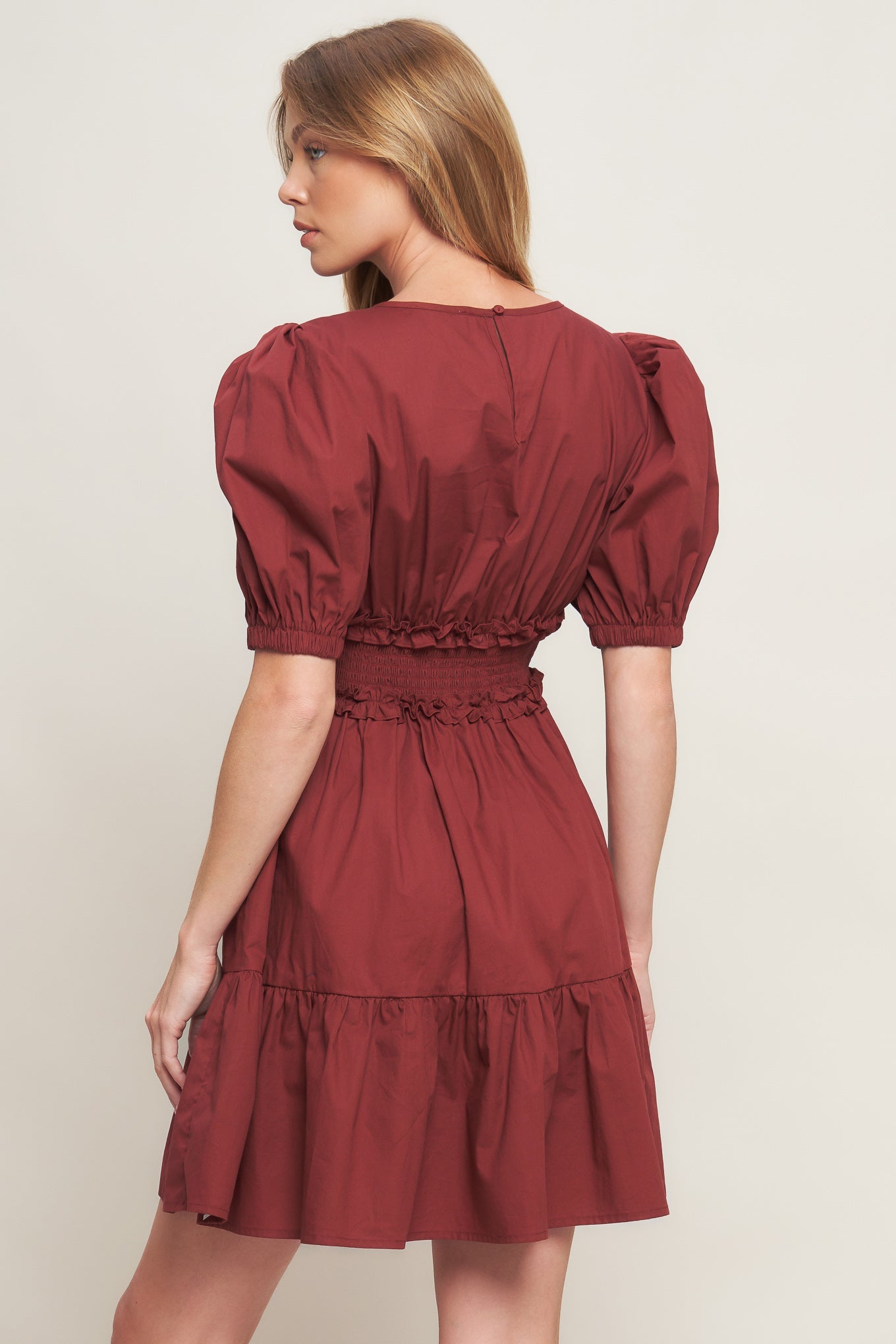 MINIVESTIDO CLÁSICO Y DIVERTIDO