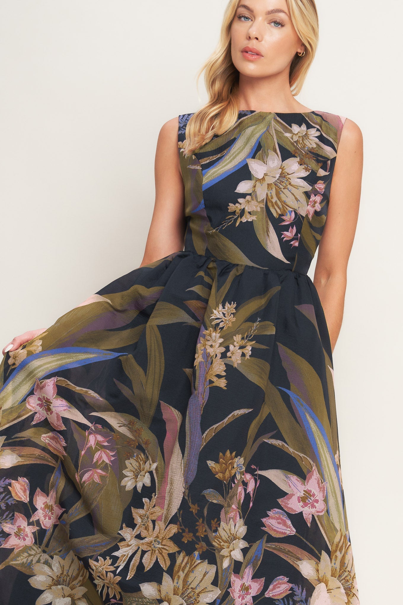VESTIDO MIDI FOLIAGE WHISPER TECIDO