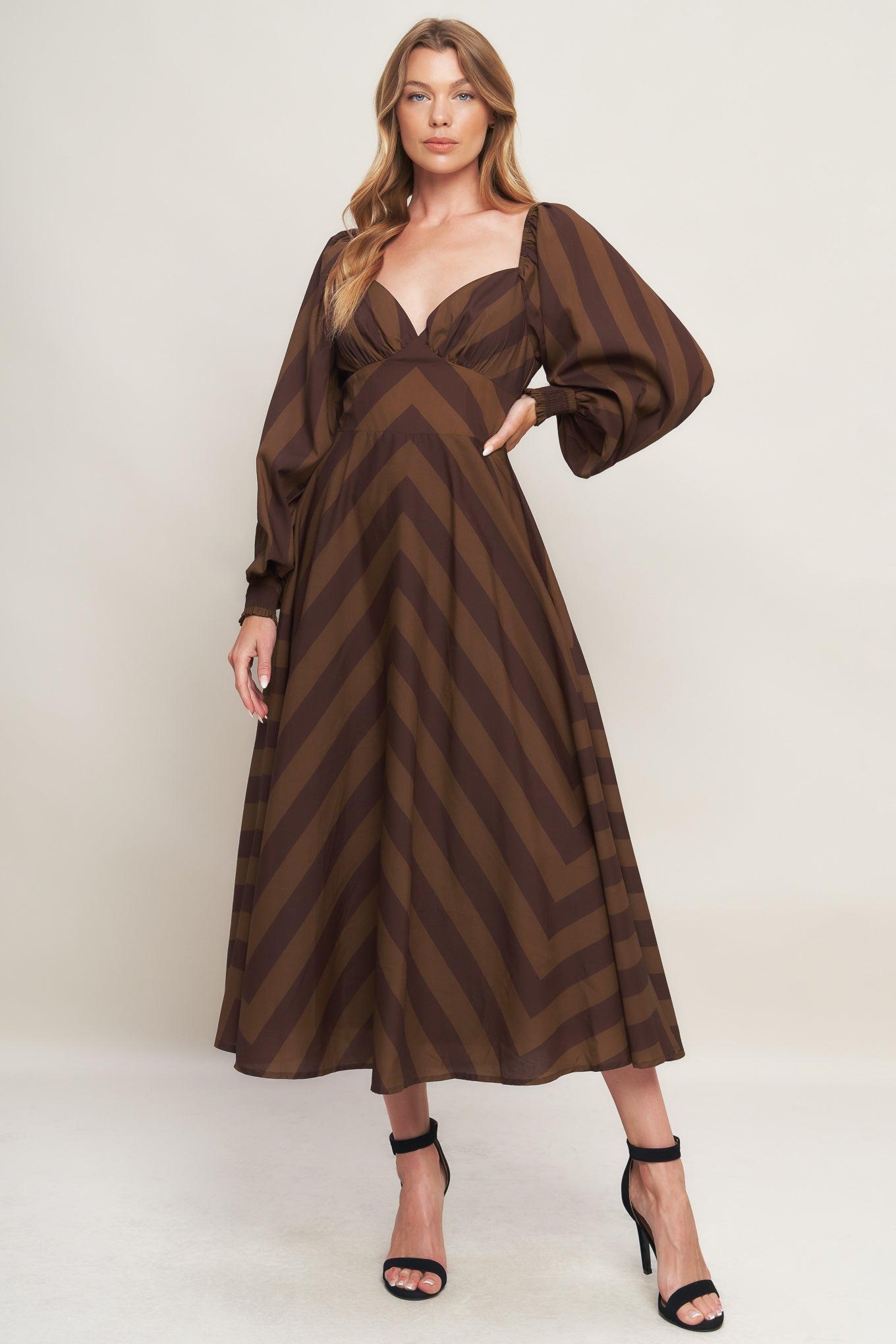 VESTIDO MIDI BROWN GODDESS FLOW TECIDO