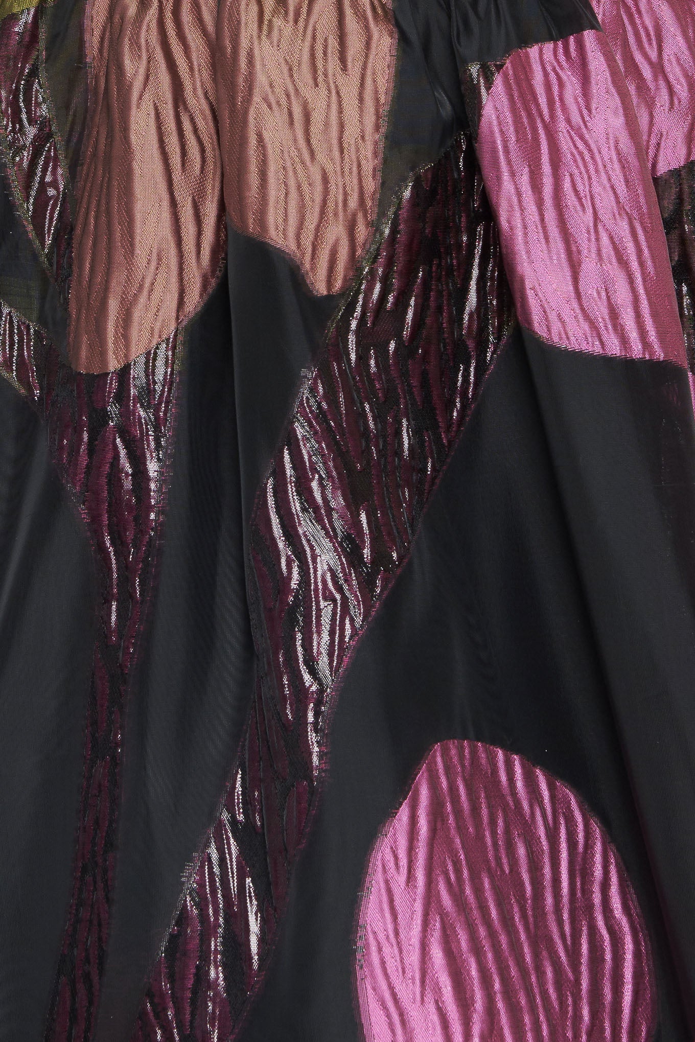 VESTIDO MIDI TECIDO COM ROSAS ABSTRATAS