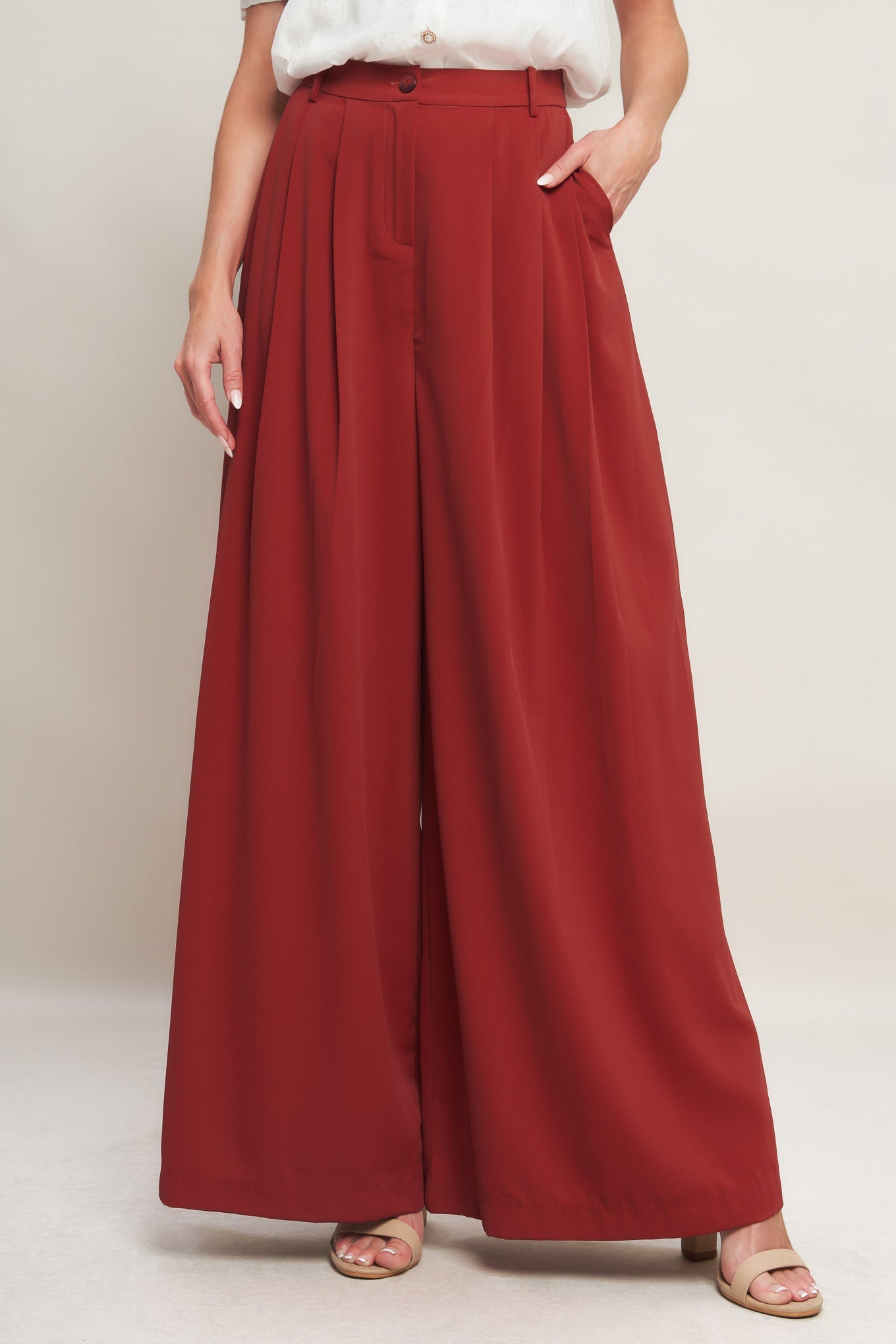 THROW IT BACK WOVEN PANTS - MaraFormigone