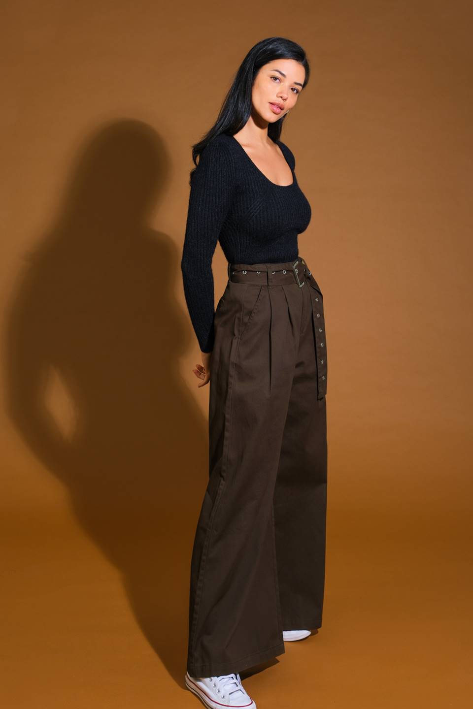 EMPAQUE SUS MALETAS PANTALONES TEJIDOS