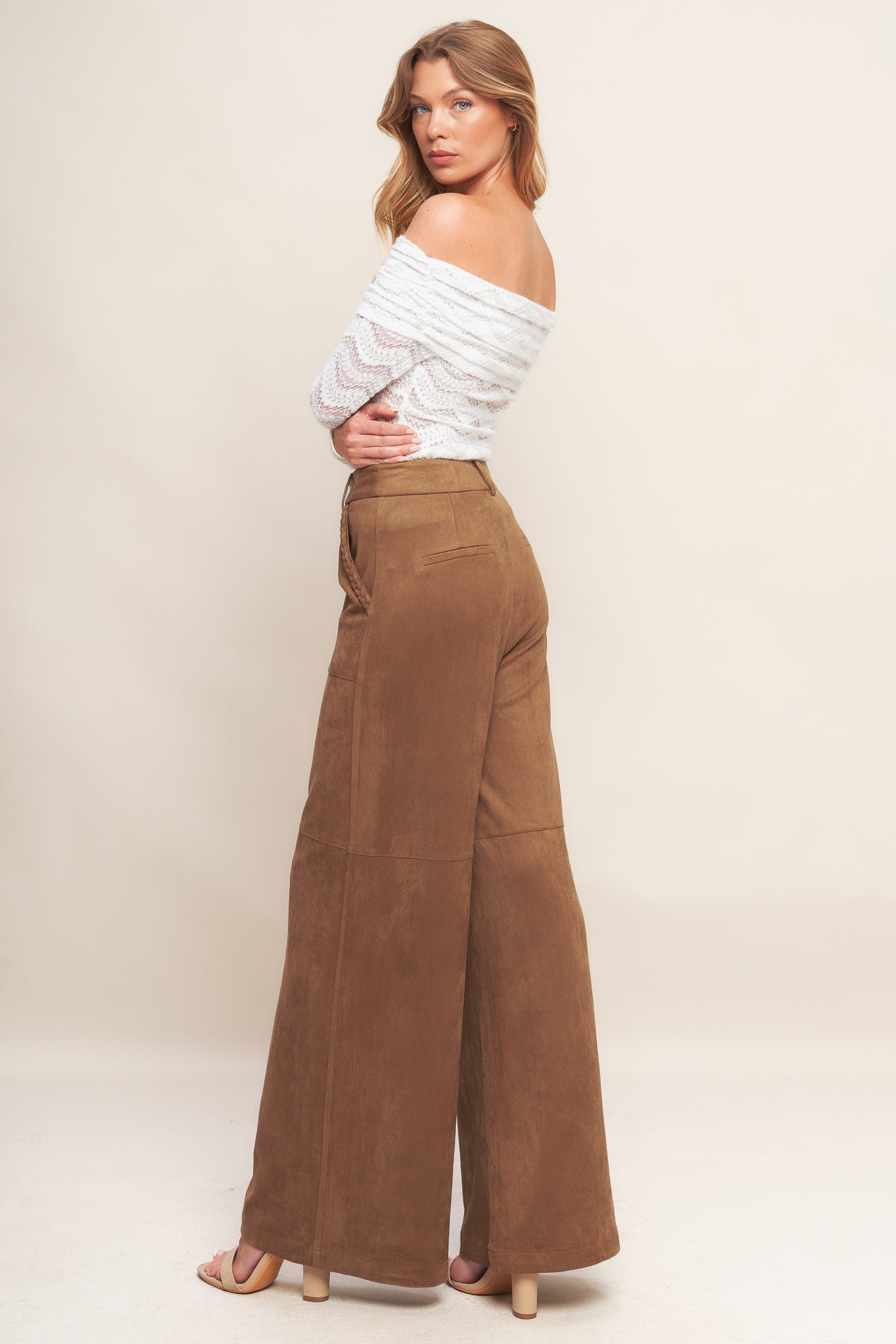 REFINED IMPRESSION FAUX SUEDE PANTS - MaraFormigone