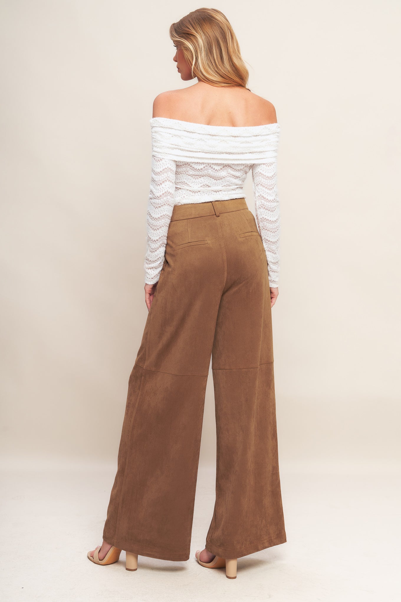 REFINED IMPRESSION FAUX SUEDE PANTS - MaraFormigone