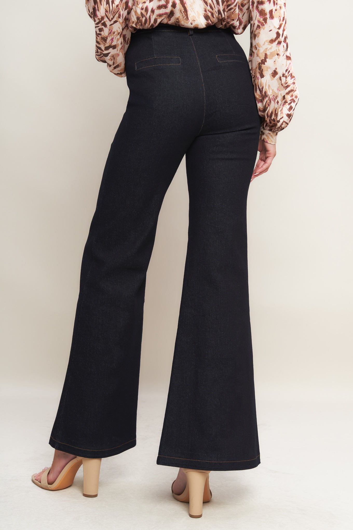 CALÇA JEANS FLARE ICÔNICA
