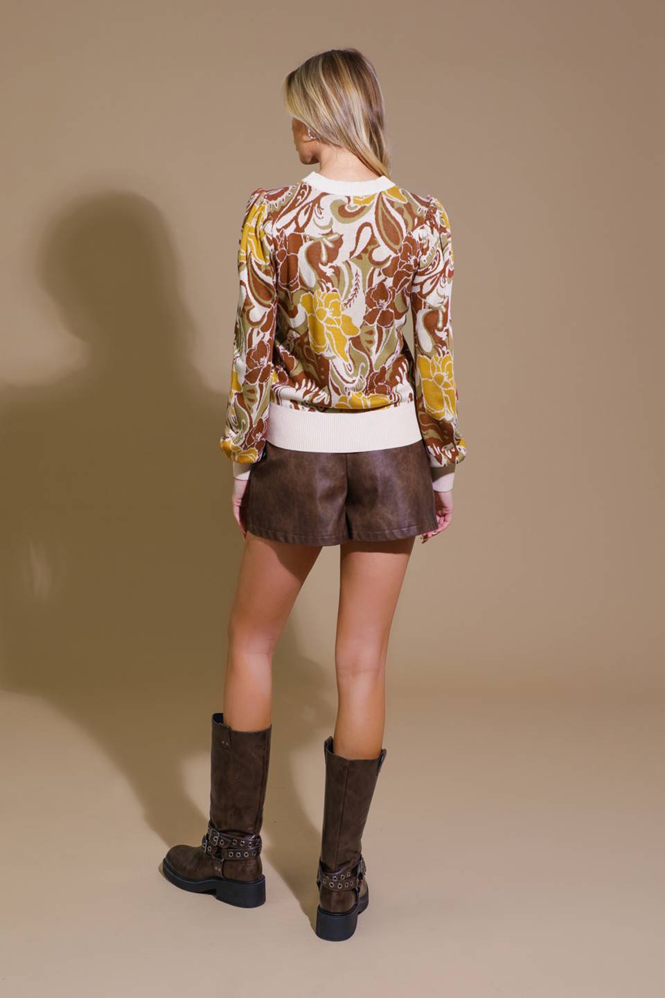 Blusa de moletom jacquard com abas