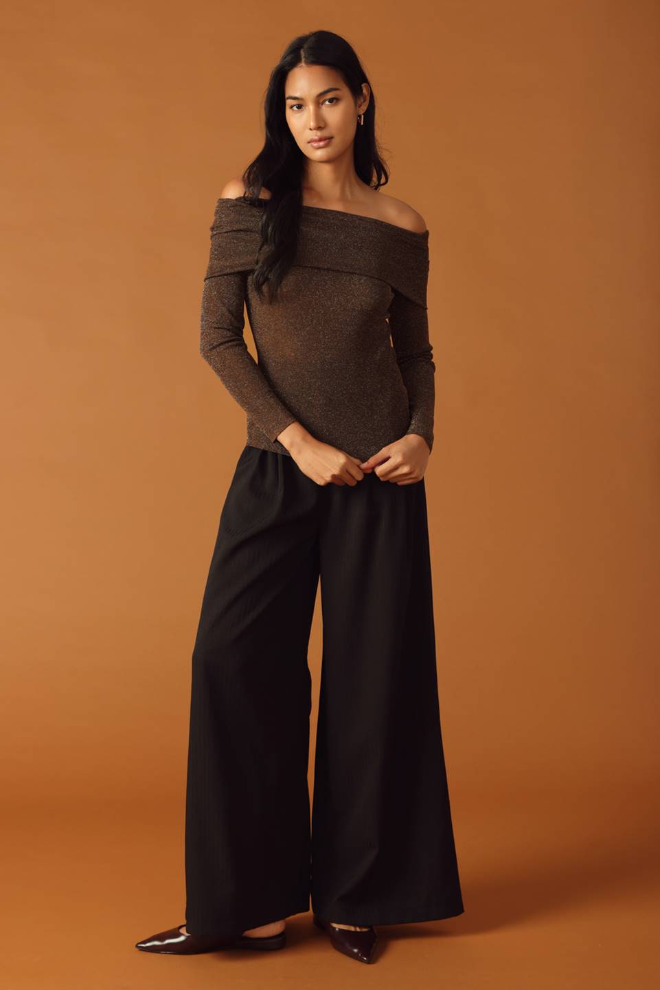 BLUSA DE SUÉTER COM ESTAMPA DE ABELHA