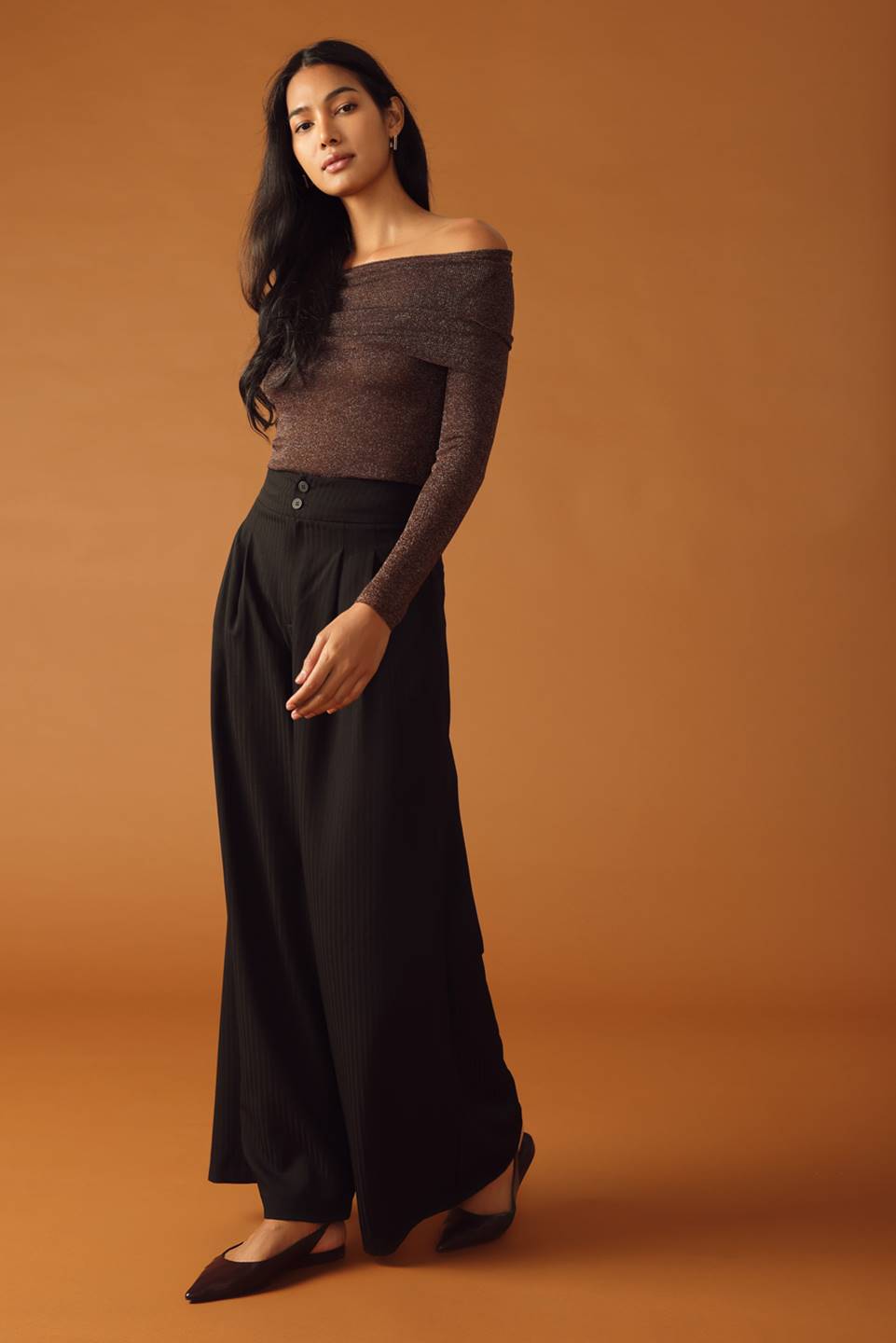 BLUSA DE SUÉTER COM ESTAMPA DE ABELHA