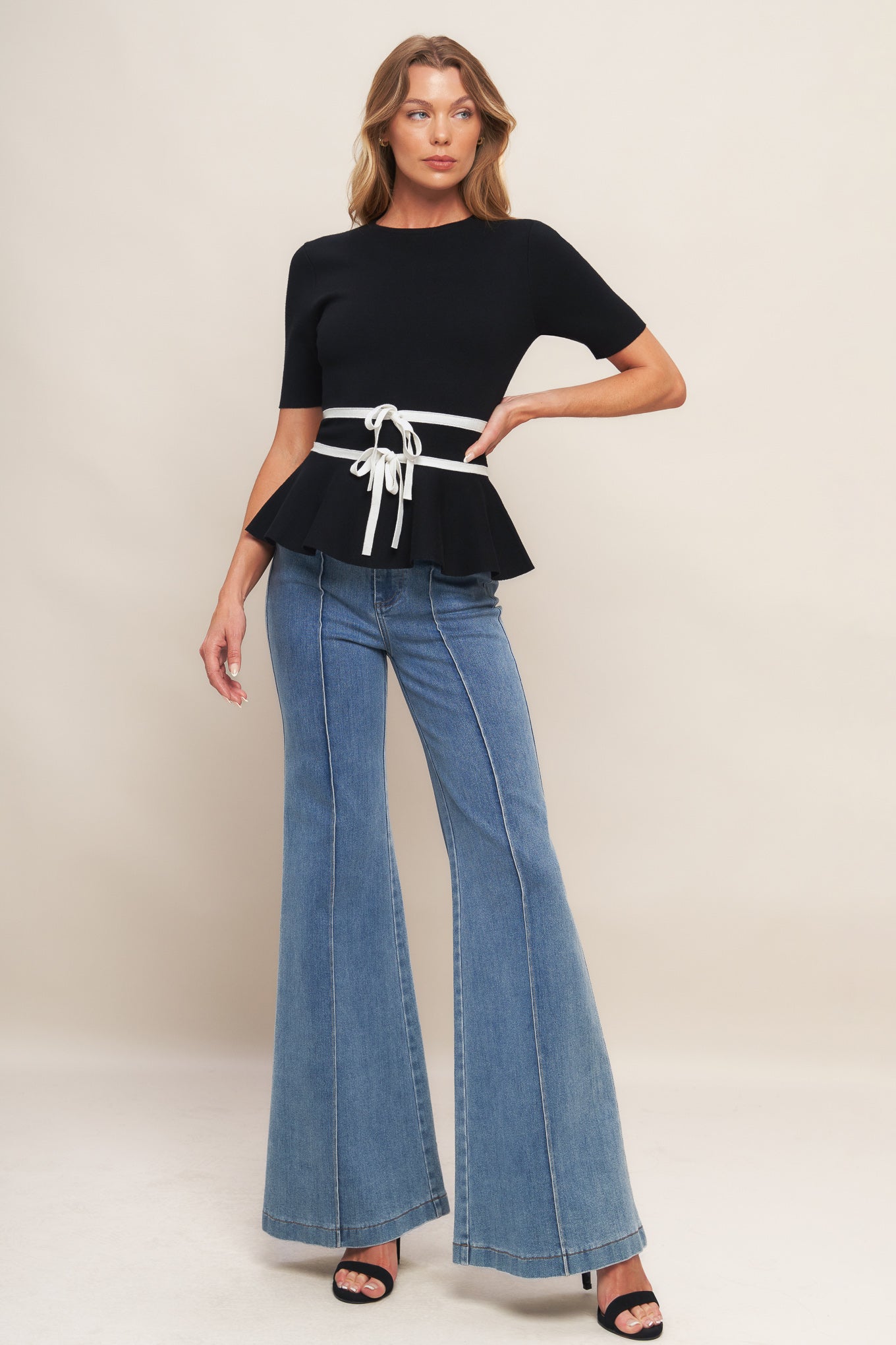 SUNLIT GROVE BLACK SWEATER KNIT TOP - MaraFormigone