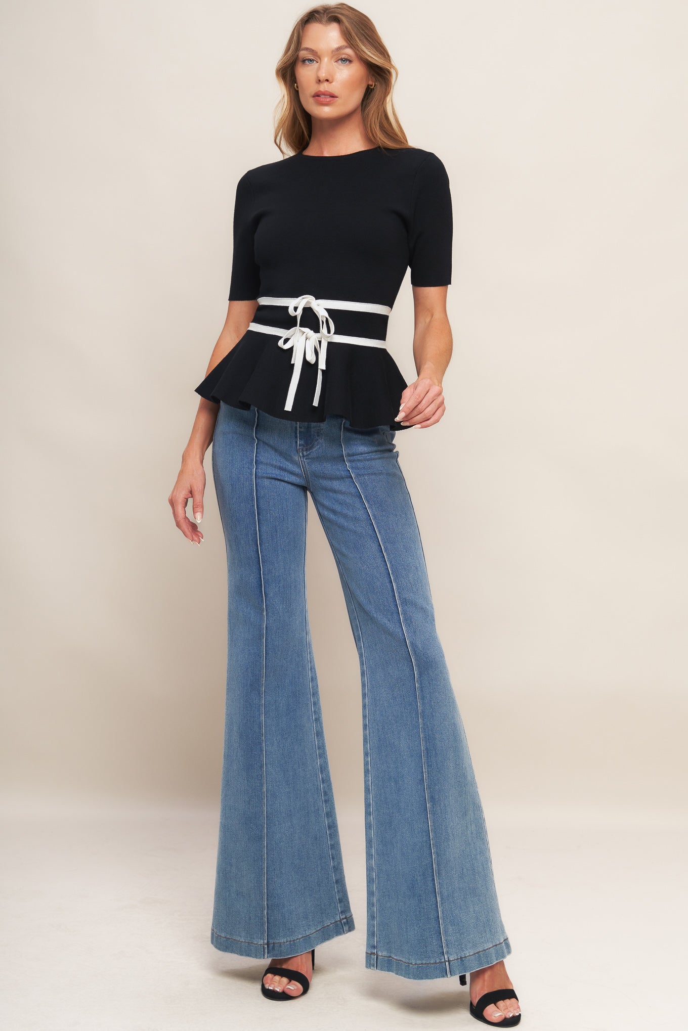 SUNLIT GROVE BLACK SWEATER KNIT TOP - MaraFormigone