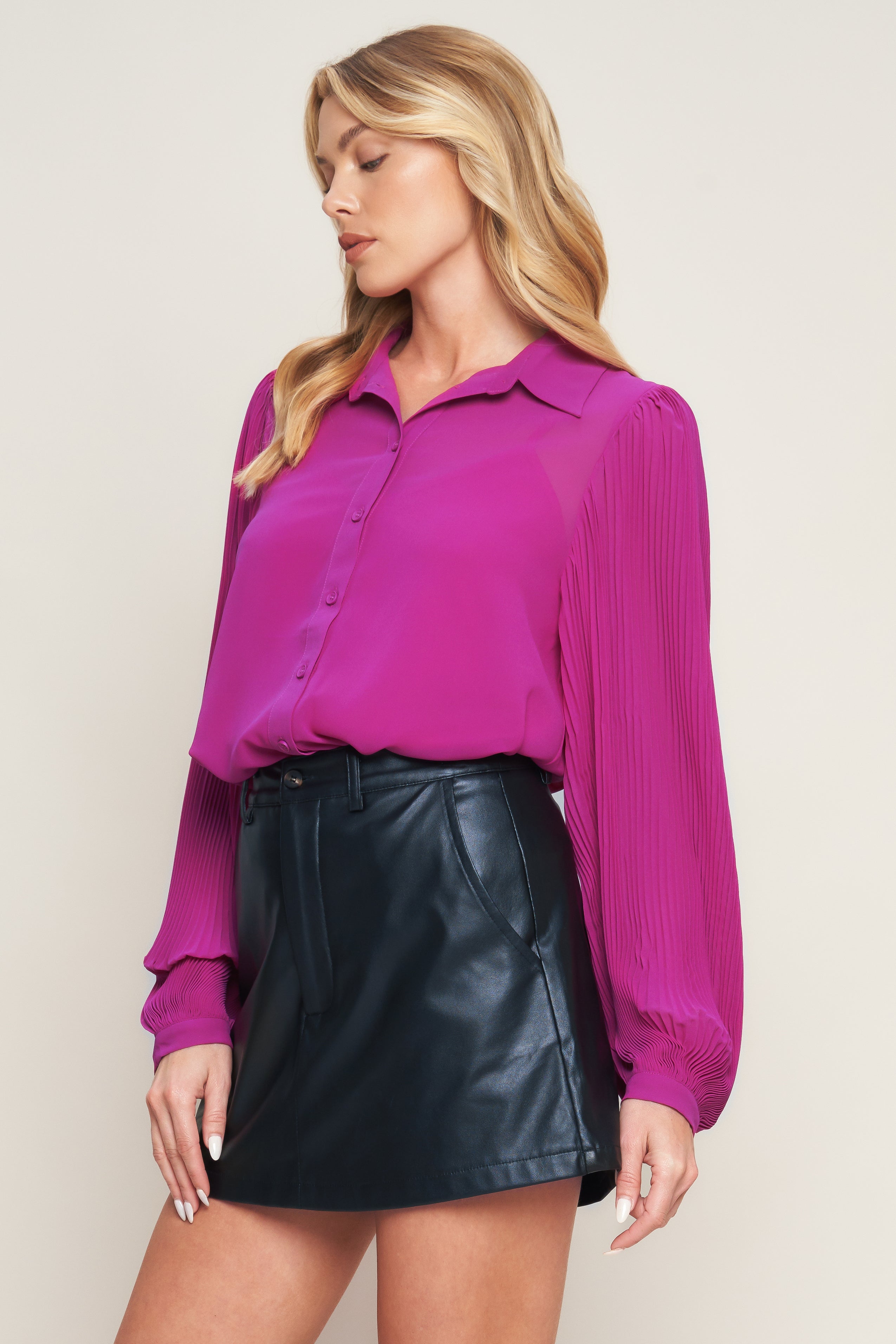 A SPECIAL GIFT WOVEN TOP