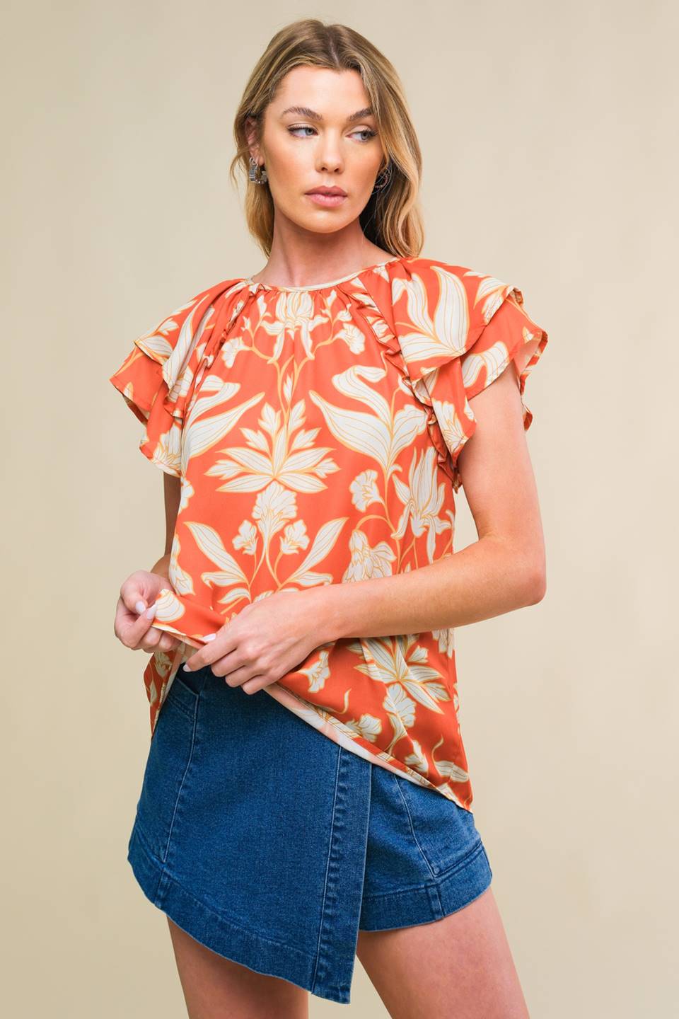 BLUSA TECIDA INTO THE SKY