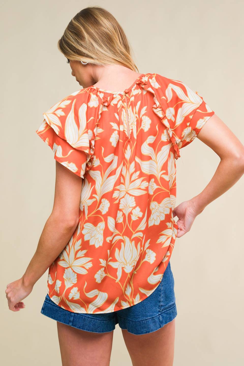 BLUSA TECIDA INTO THE SKY