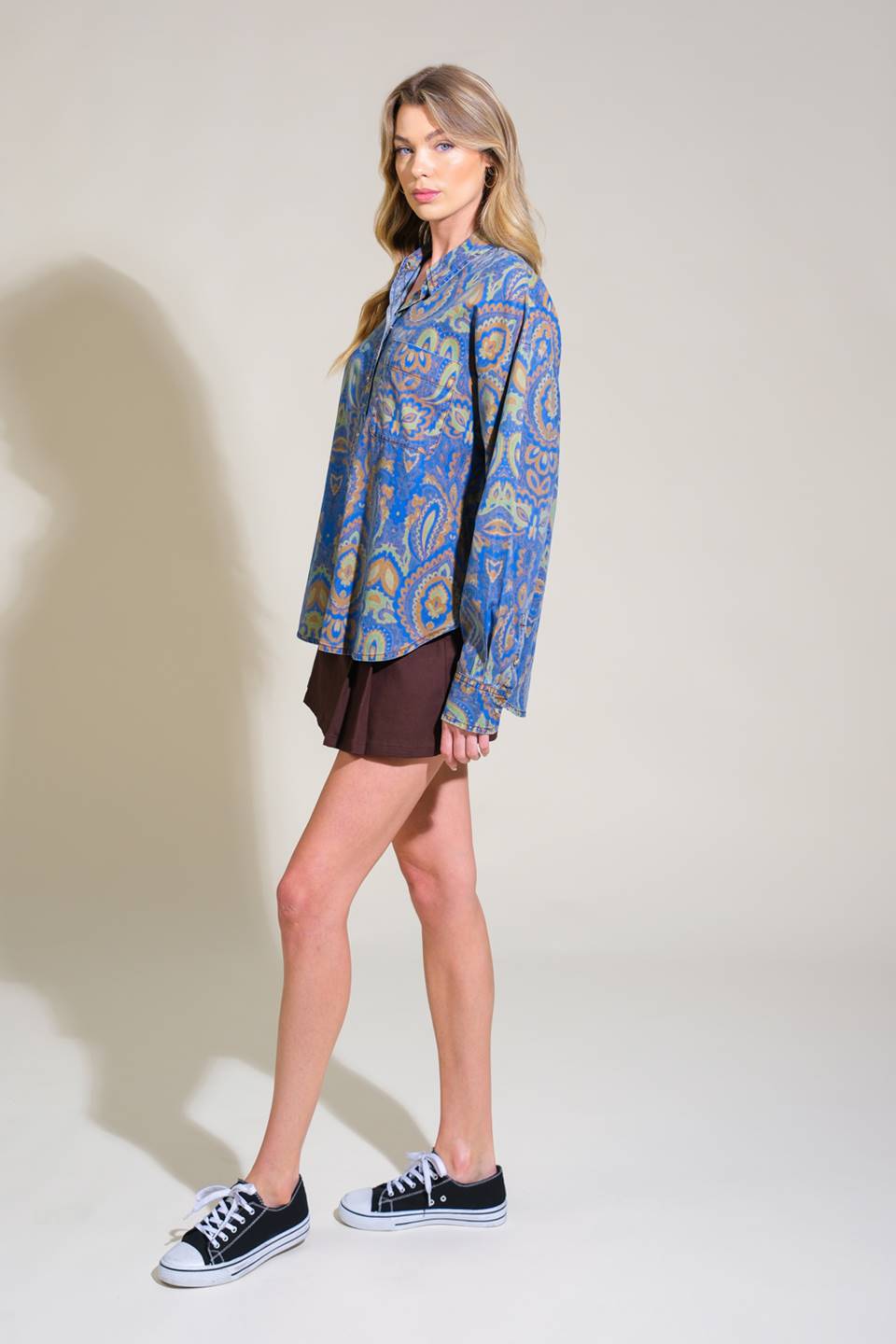 BLUSA DE TECIDO "EU ESTOU NO COMANDO"