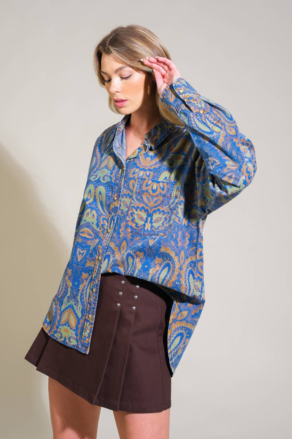 BLUSA DE TECIDO "EU ESTOU NO COMANDO"