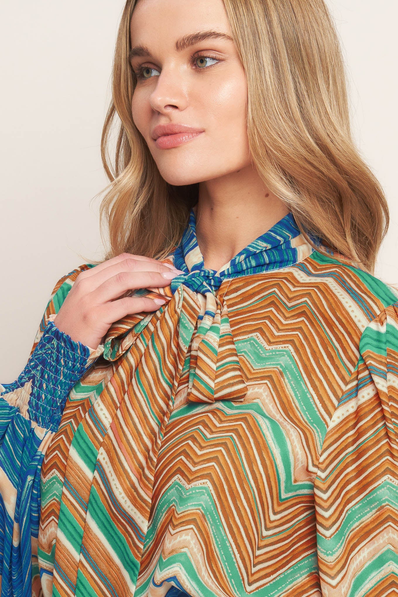 PICKING DAISIES WOVEN TOP - MaraFormigone
