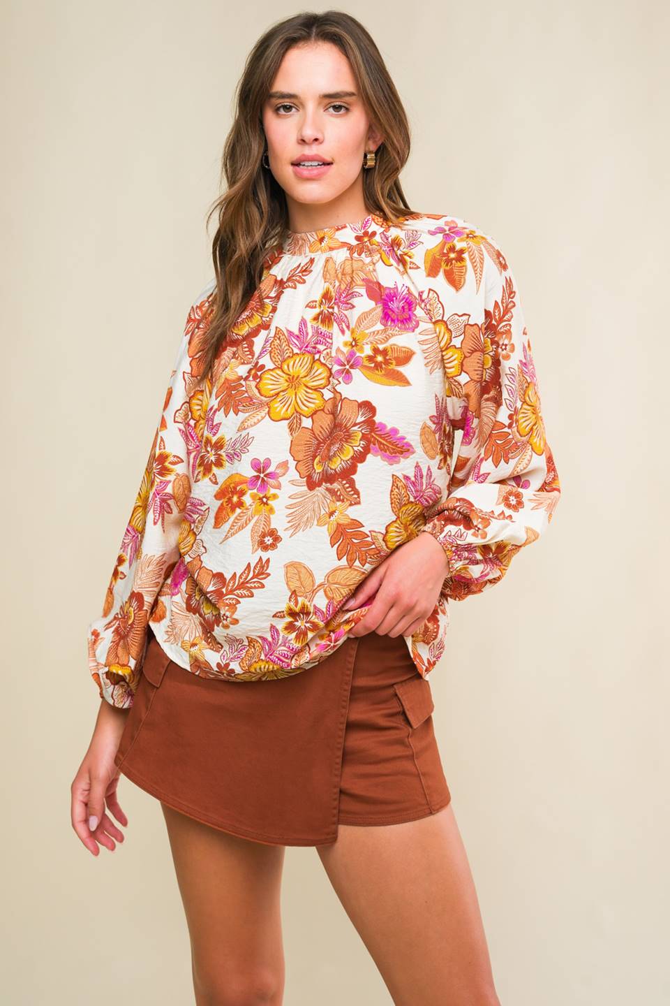 TOP TEJIDO ROMÁNTICAMENTE ENTRELZADO