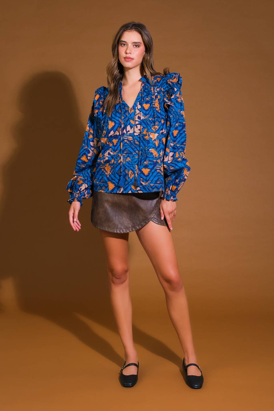 BORDADO COM CRESTRO DE ÁGUIA