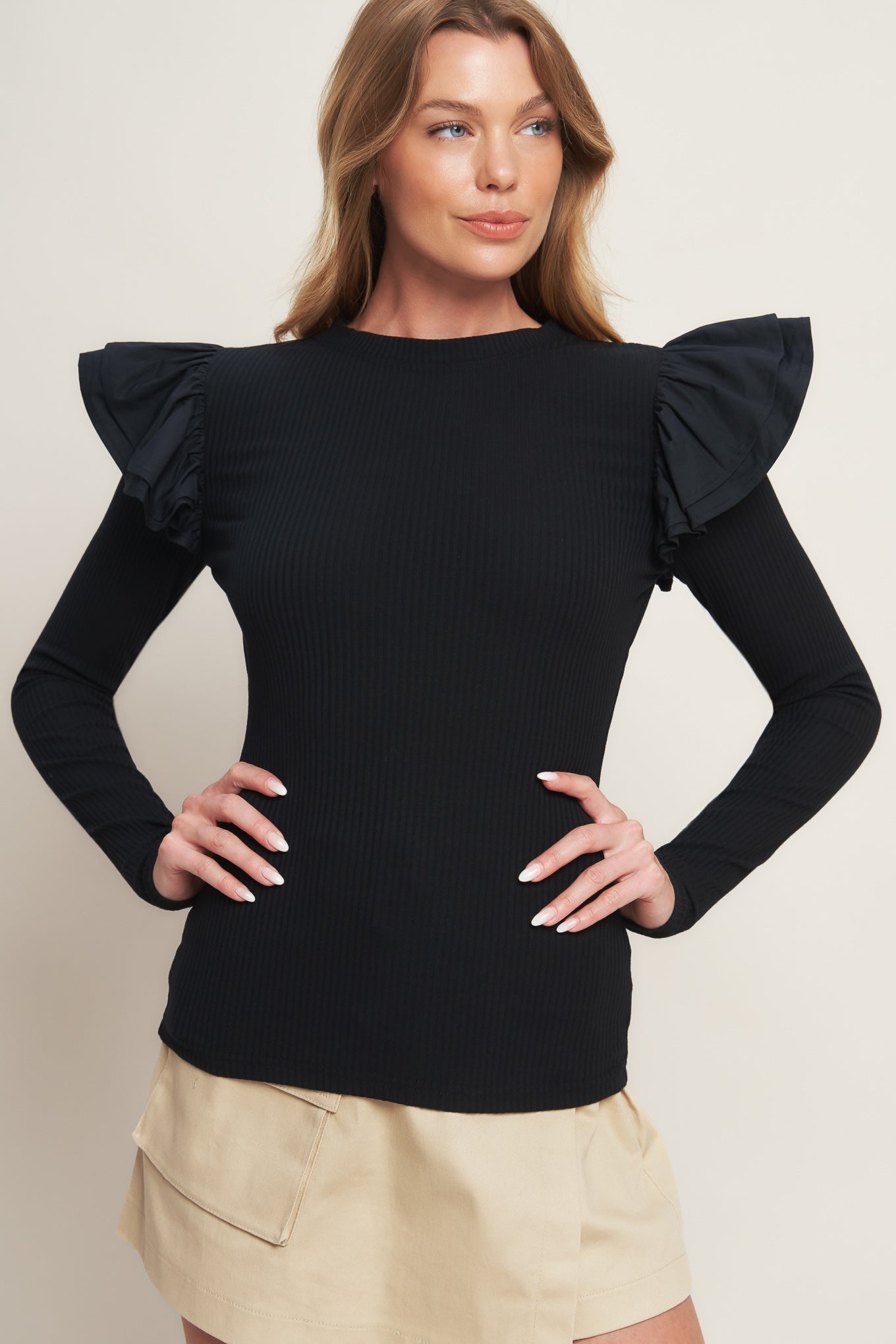 HAPPIEST HERE BLACK KNIT TOP - MaraFormigone