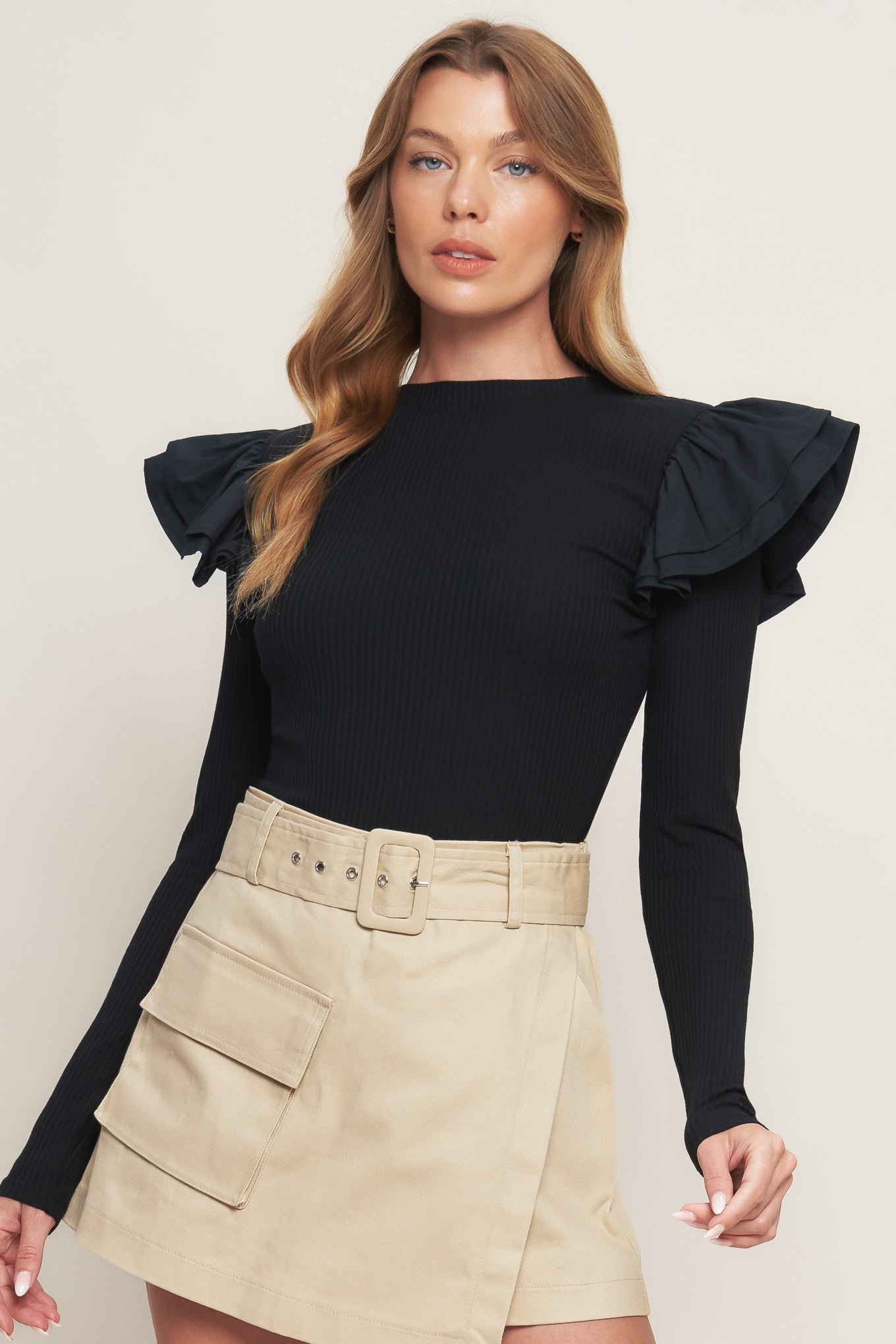 HAPPIEST HERE BLACK KNIT TOP - MaraFormigone